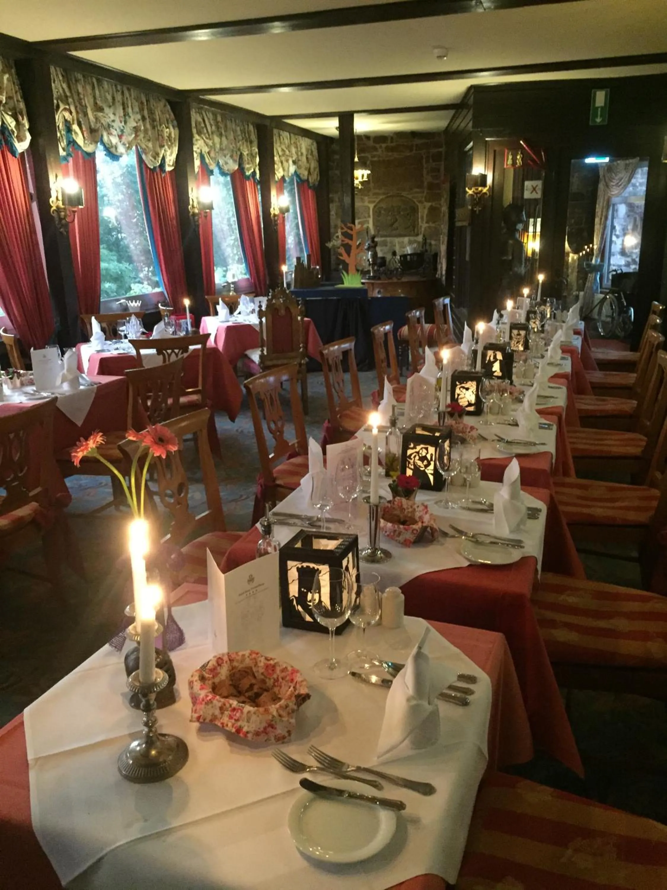 Restaurant/places to eat in Hotel Burg Trendelburg