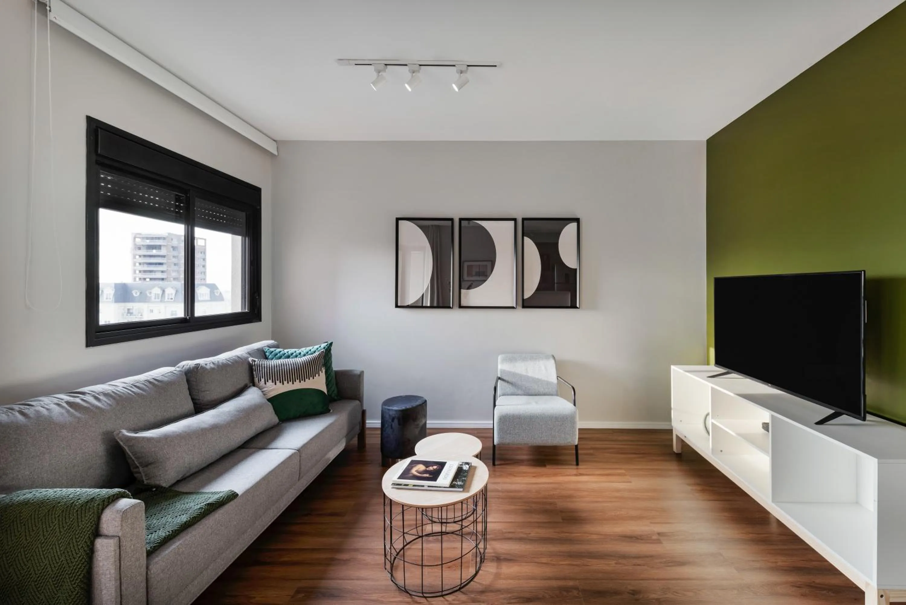 TV and multimedia in Charlie NUN Itaim