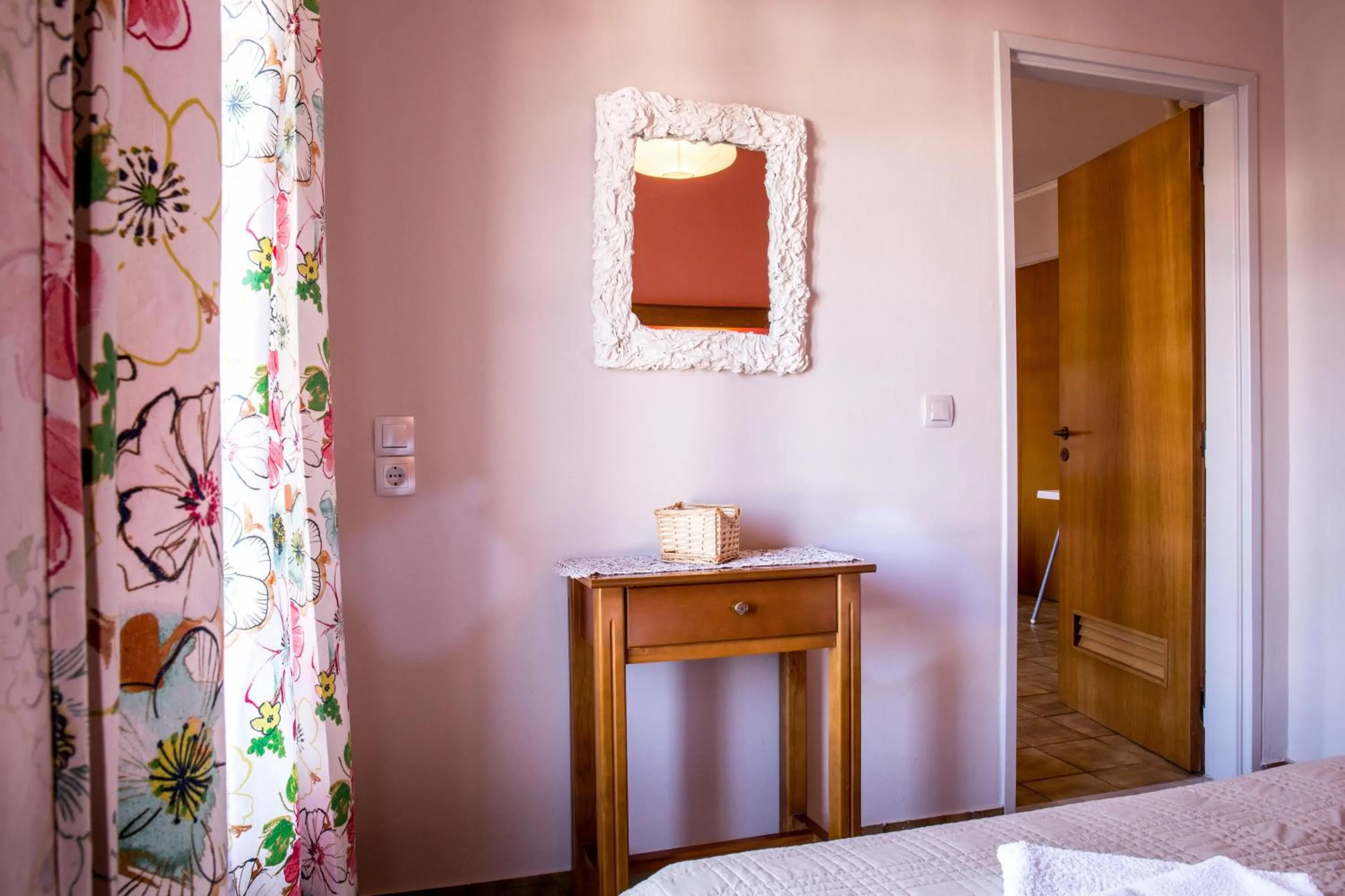 Bed in Oasis Apartments