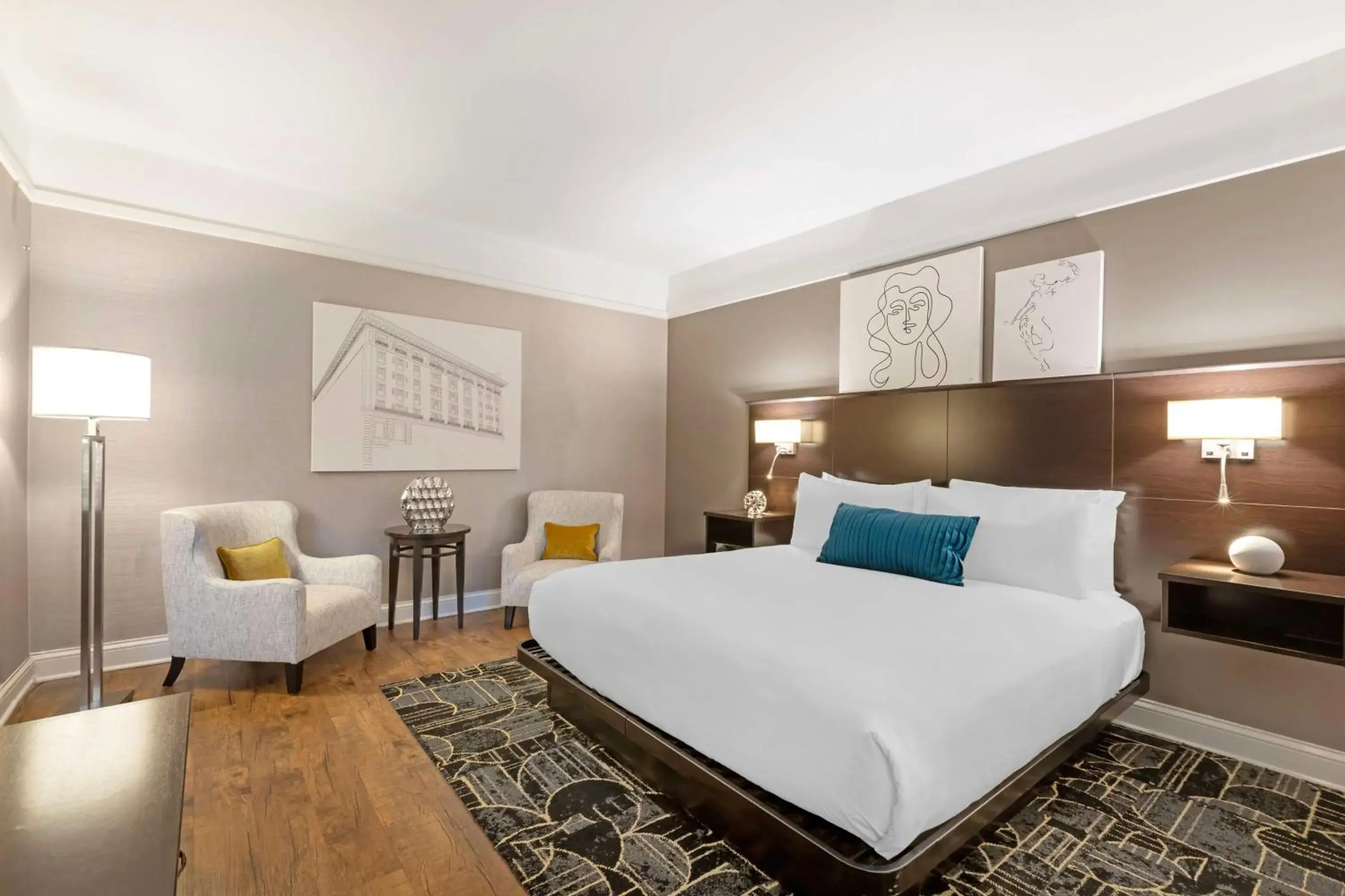 King Room with Roll-In Shower - single occupancy - Mobility Access in Best Western Plus Hawthorne Terrace Hotel King Room with Roll-In Shower - single occupancy - Mobility Access in Best Western Plus Hawthorne Terrace Hotel