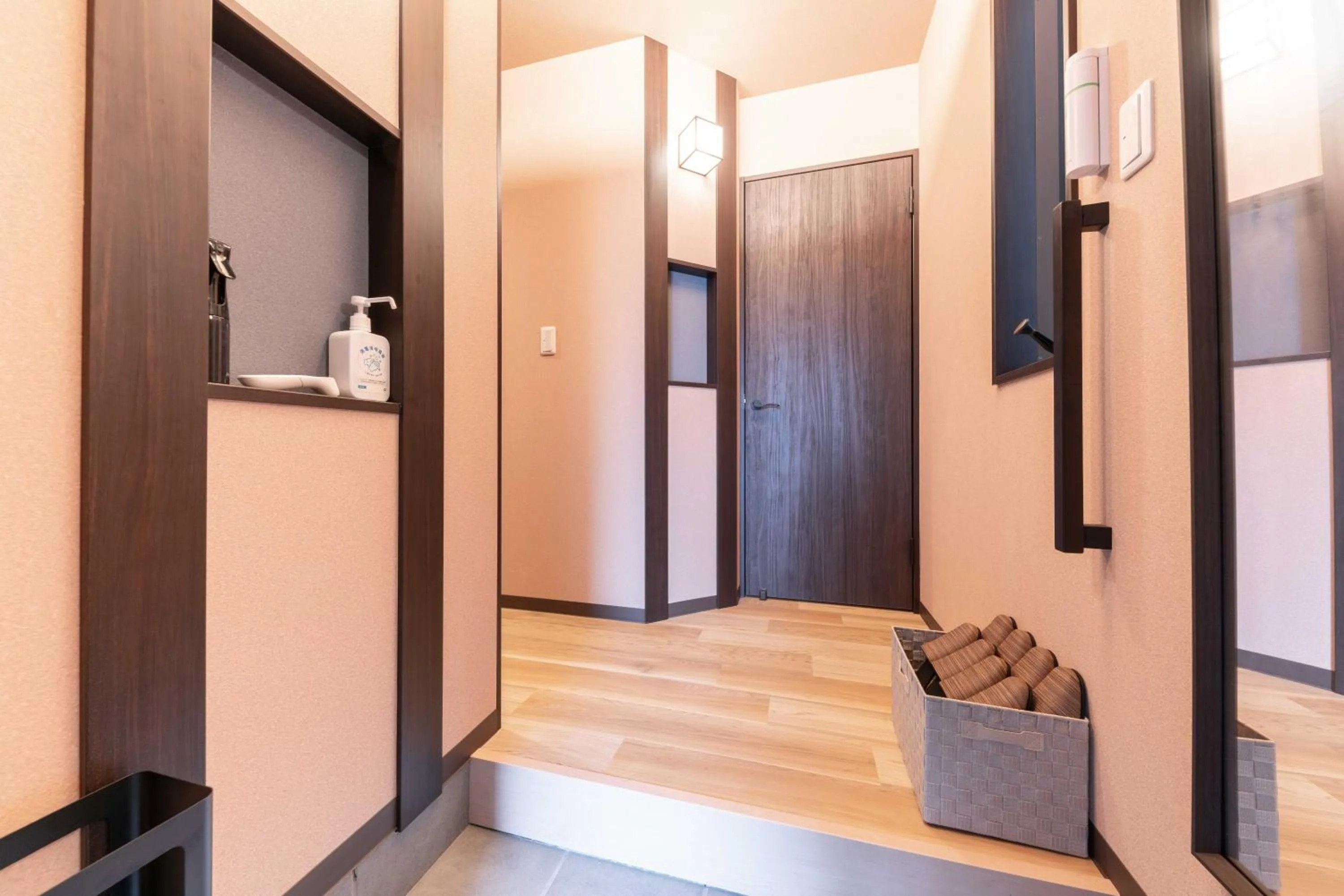 Facade/entrance in スタジオーネ 箱根強羅 West - Stagione Hakone Gora West