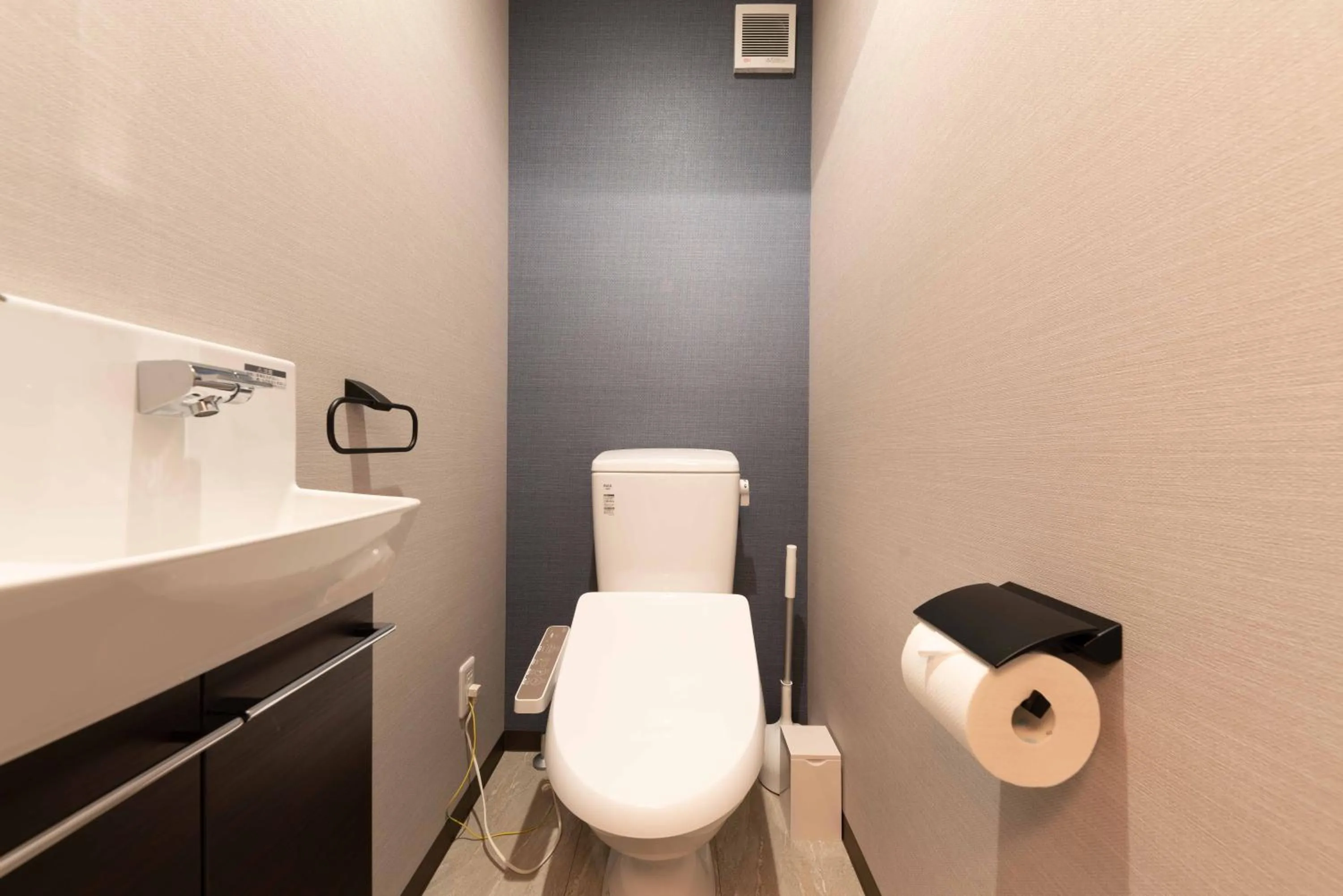 Toilet in スタジオーネ 箱根強羅 West - Stagione Hakone Gora West