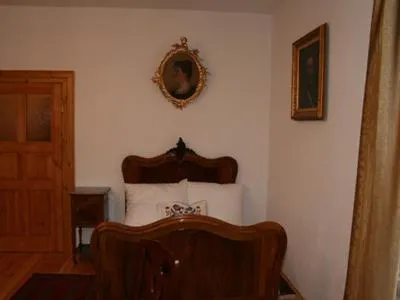 Apartment in Dworek Karpińskich