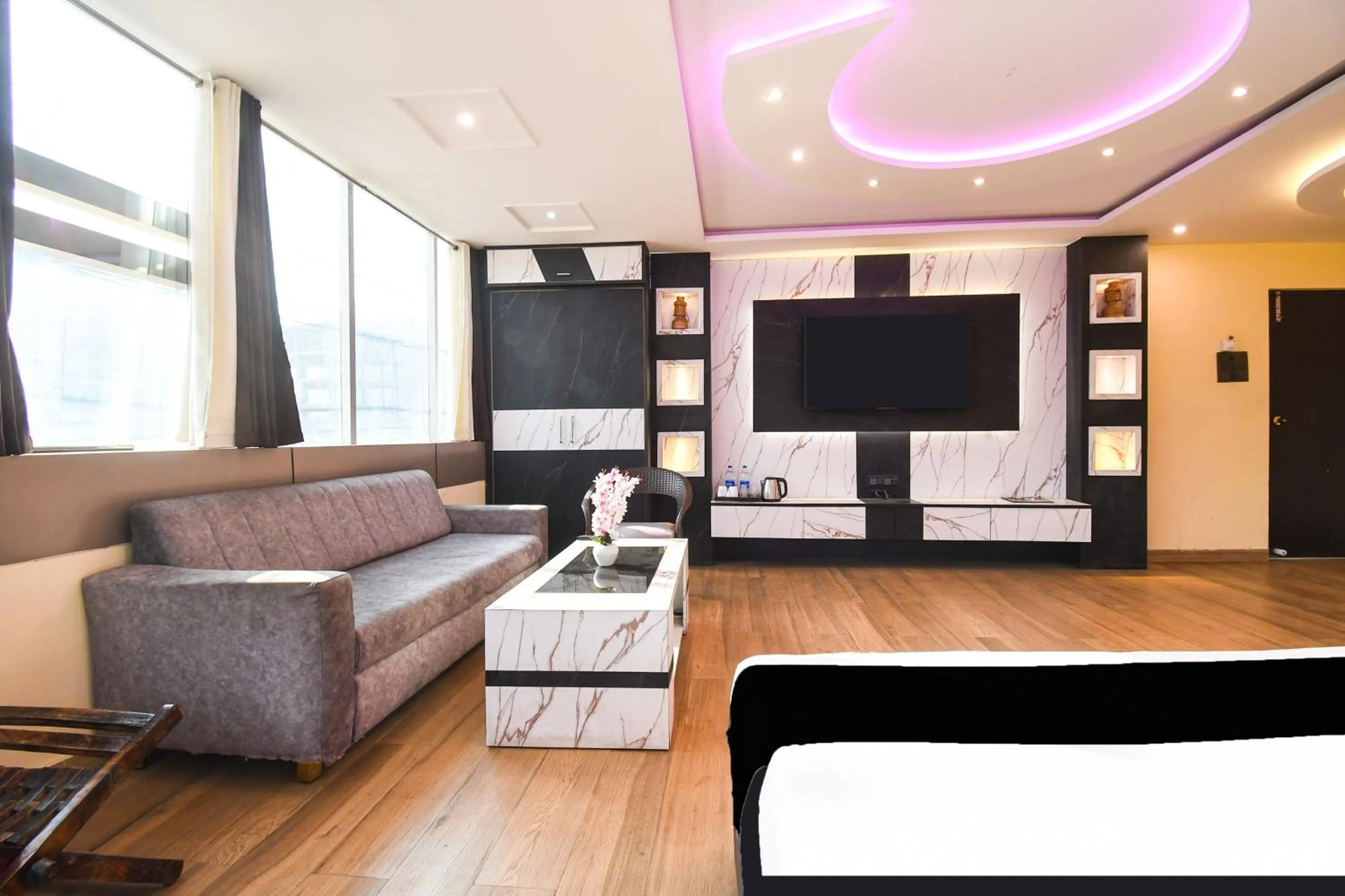 Bedroom in Super Collection O Hirak Road Dhanbad formerly Hirak Inn