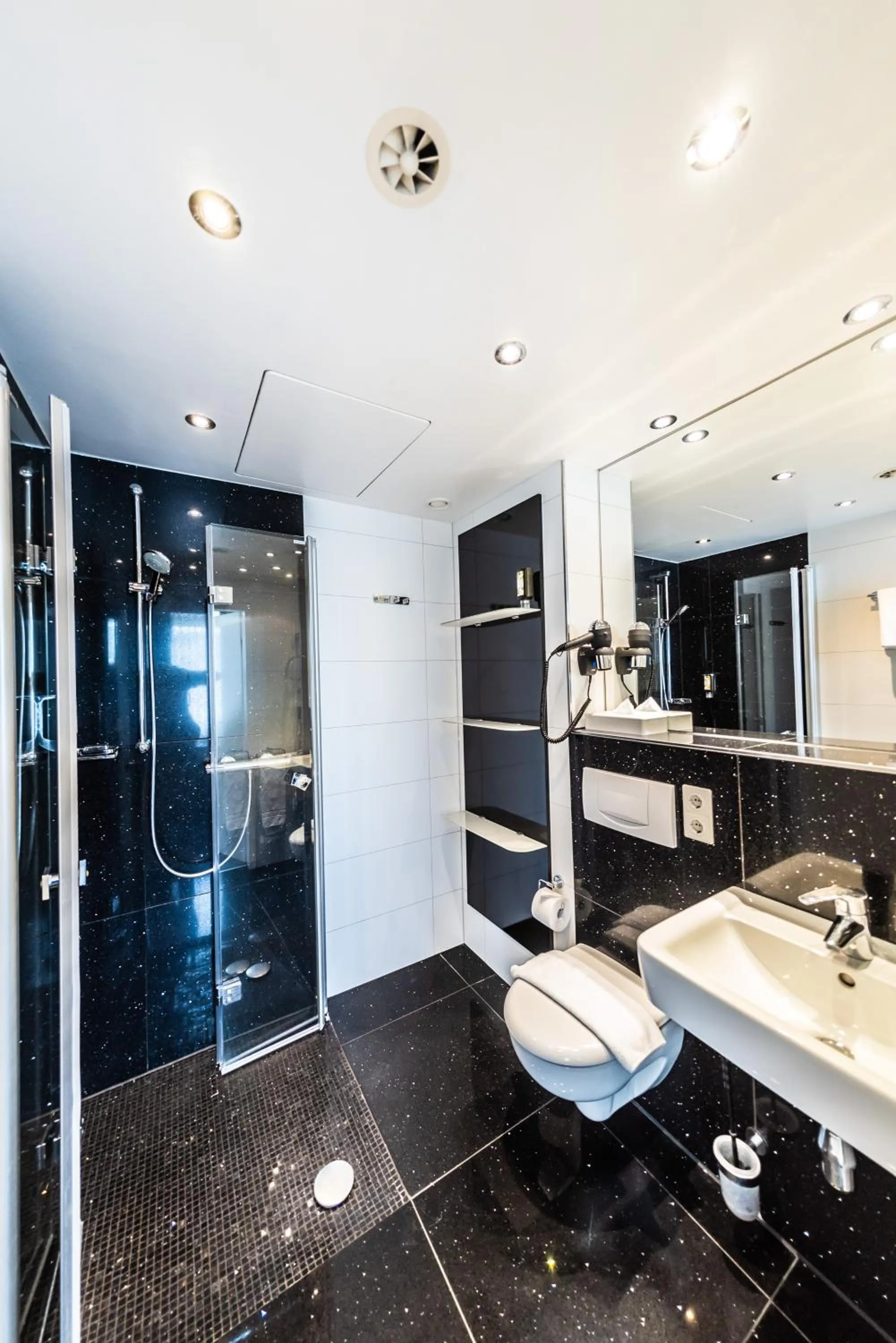 Bathroom in Mauritius Hotel & Therme