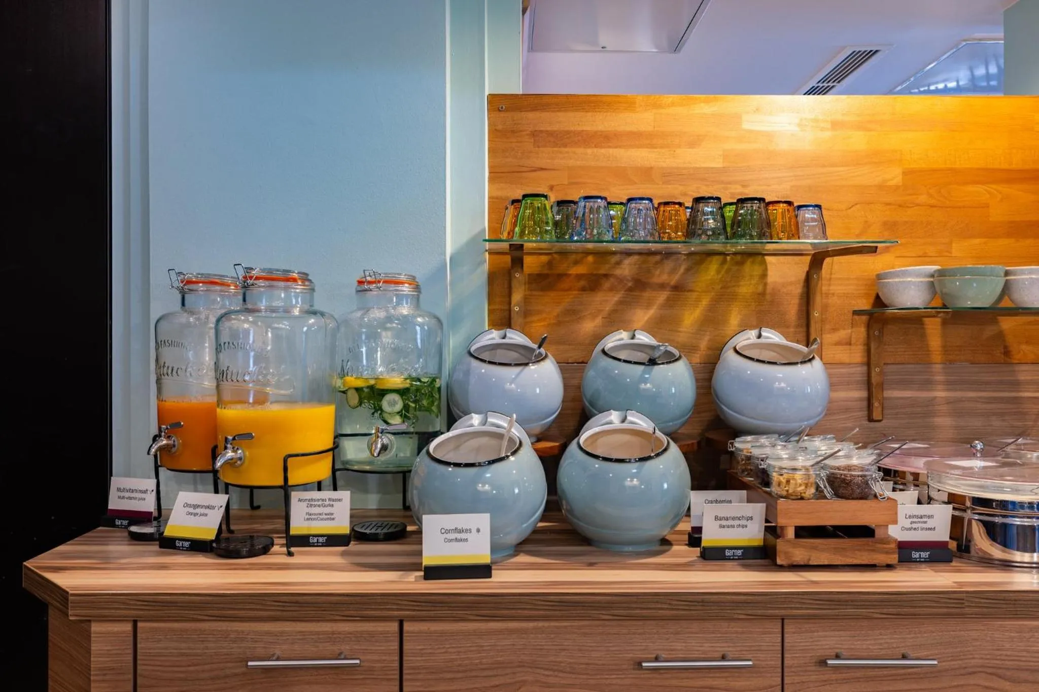 Breakfast in Garner Hotel Stuttgart City Centre by IHG