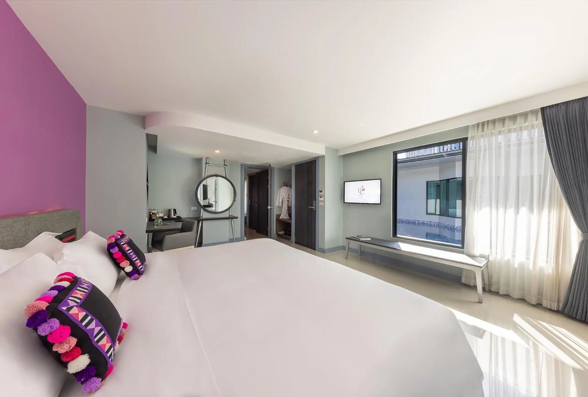 Bedroom, Bed in Hotel Selene Chiang Rai