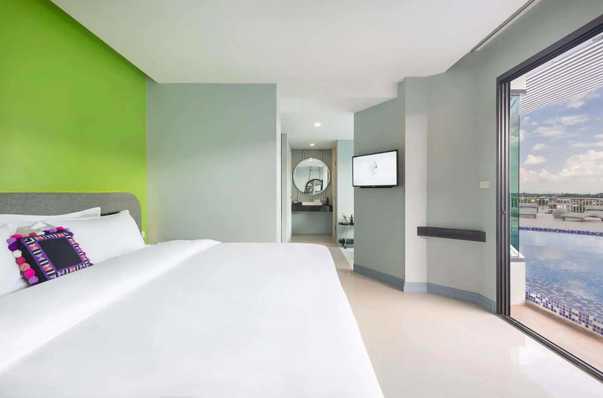 Studio with Pool View in Hotel Selene Chiang Rai Studio with Pool View in Hotel Selene Chiang Rai