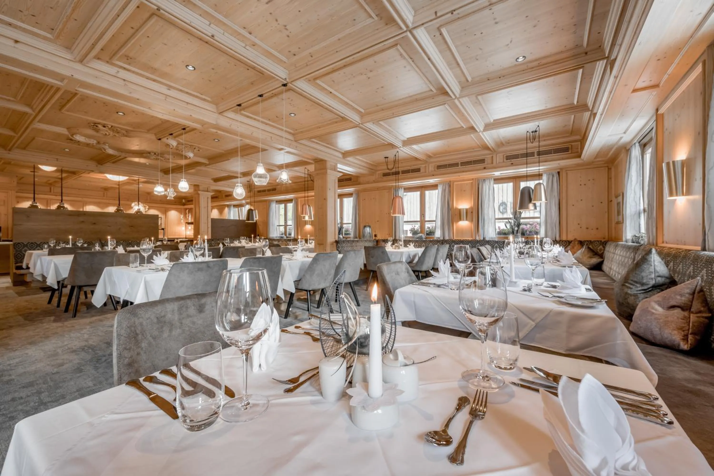 Restaurant/places to eat in Hotel Rössle Superior