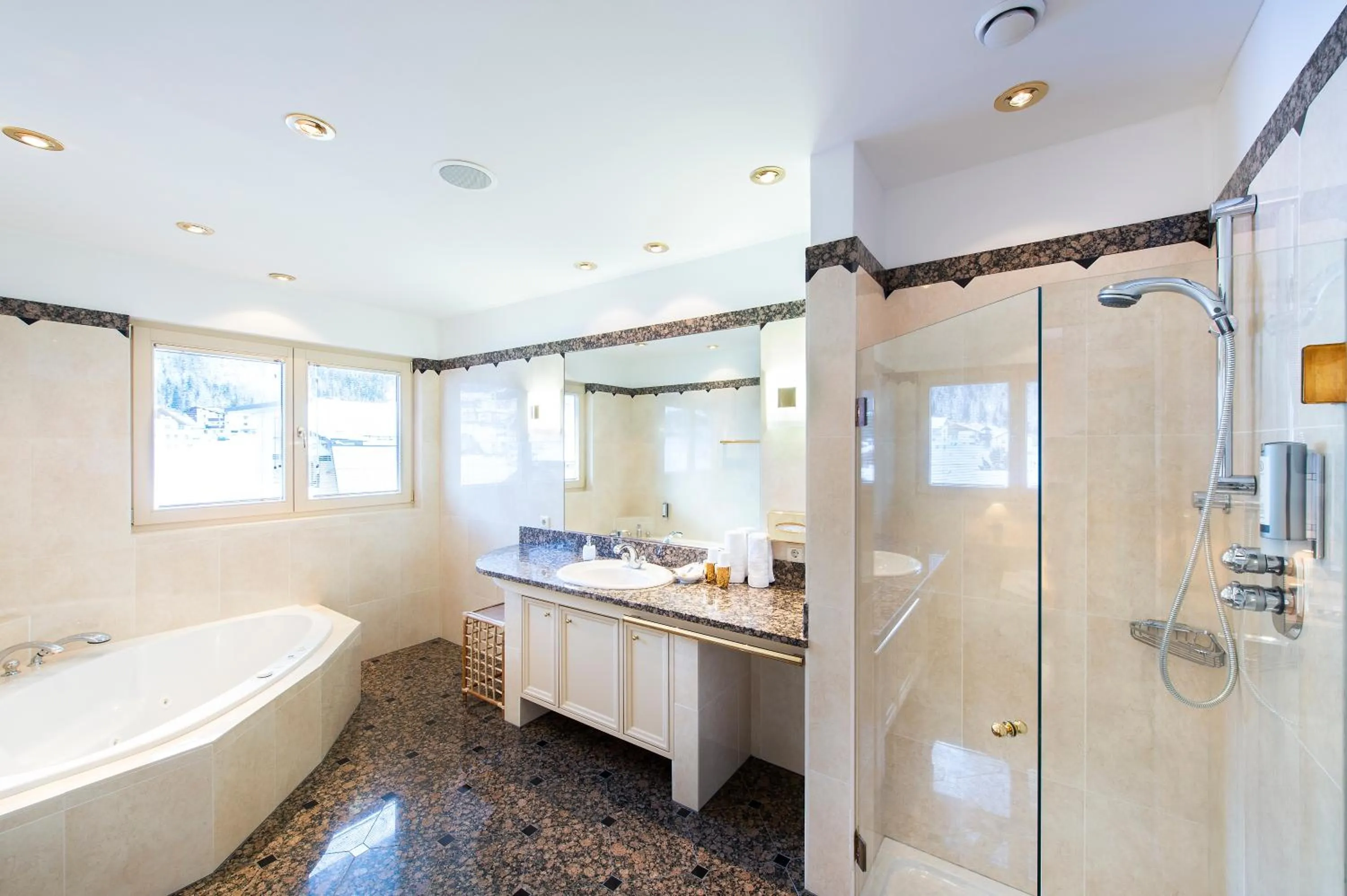 Bathroom in Hotel Rössle Superior