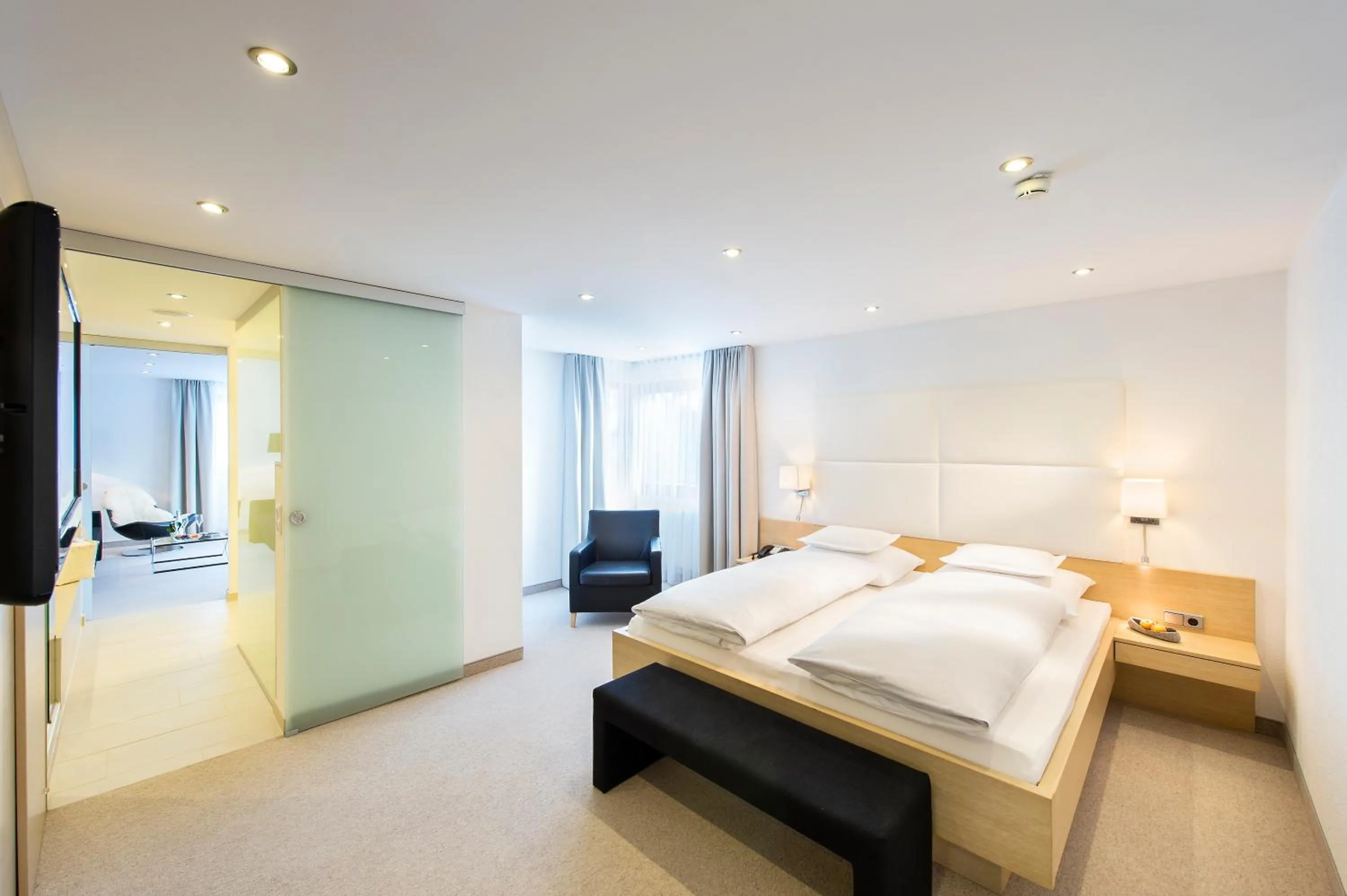 Photo of the whole room, Bed in Hotel Rössle Superior