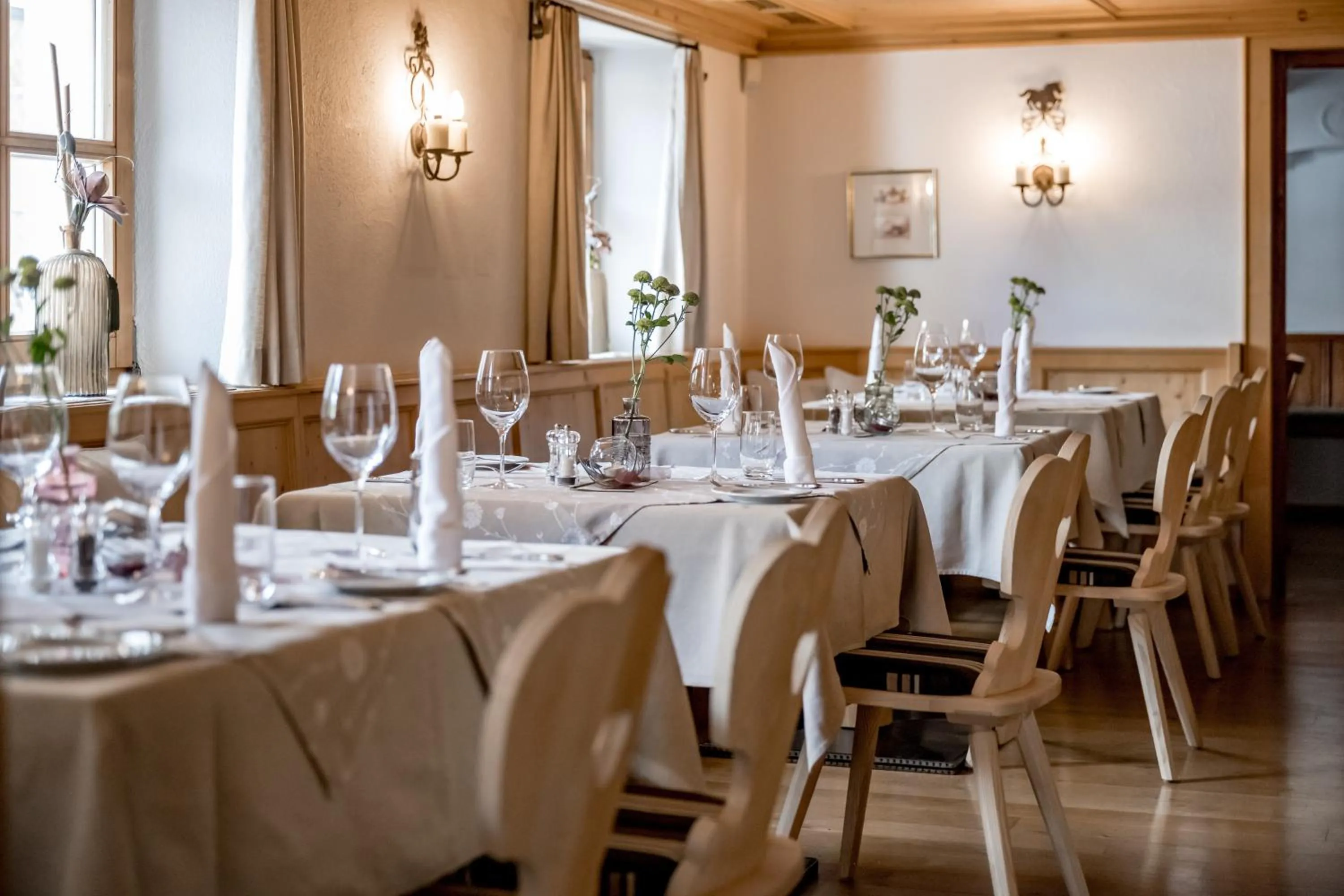 Restaurant/places to eat in Hotel Rössle Superior