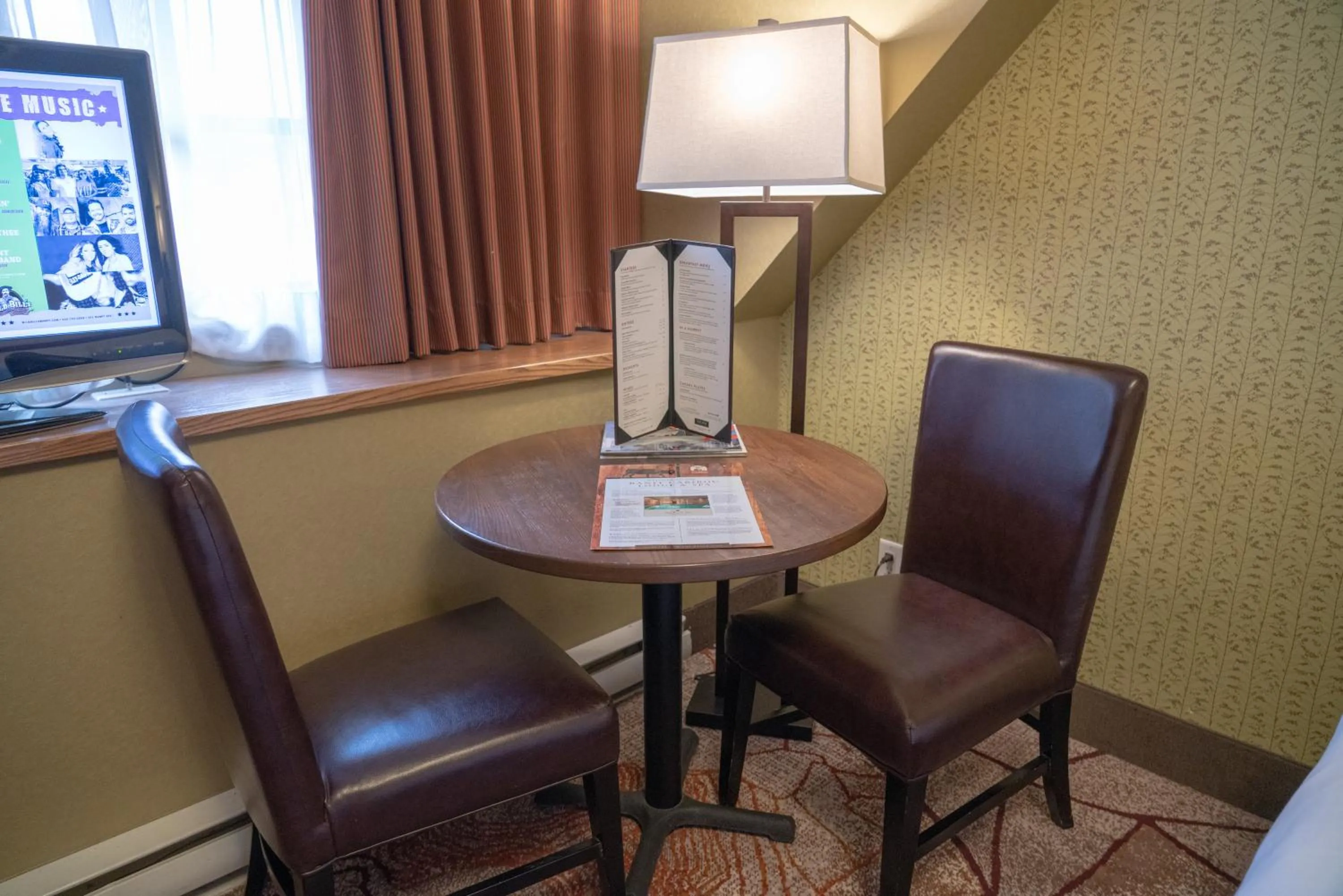 Seating area in Banff Caribou Lodge and Spa