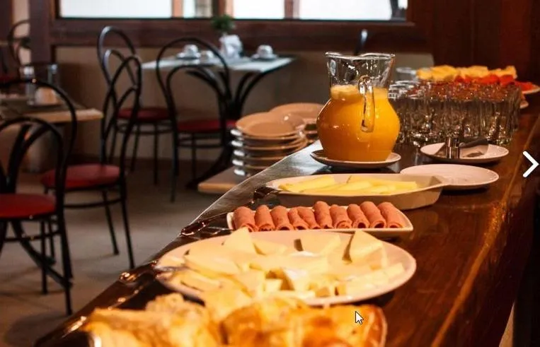 Food and drinks in Estrada Real Palace Hotel