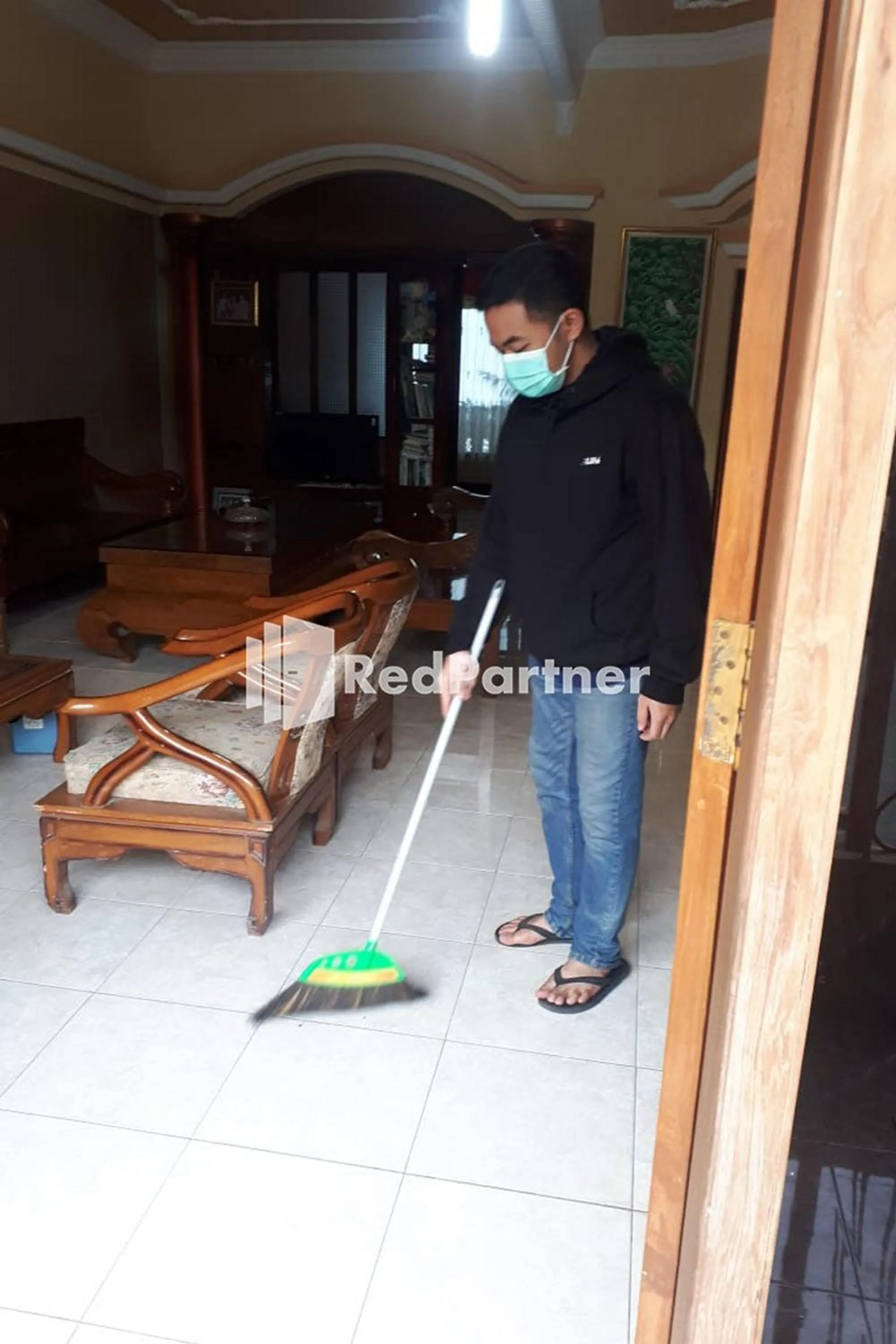 Bromo Indah Lestari Homestay Mitra RedDoorz