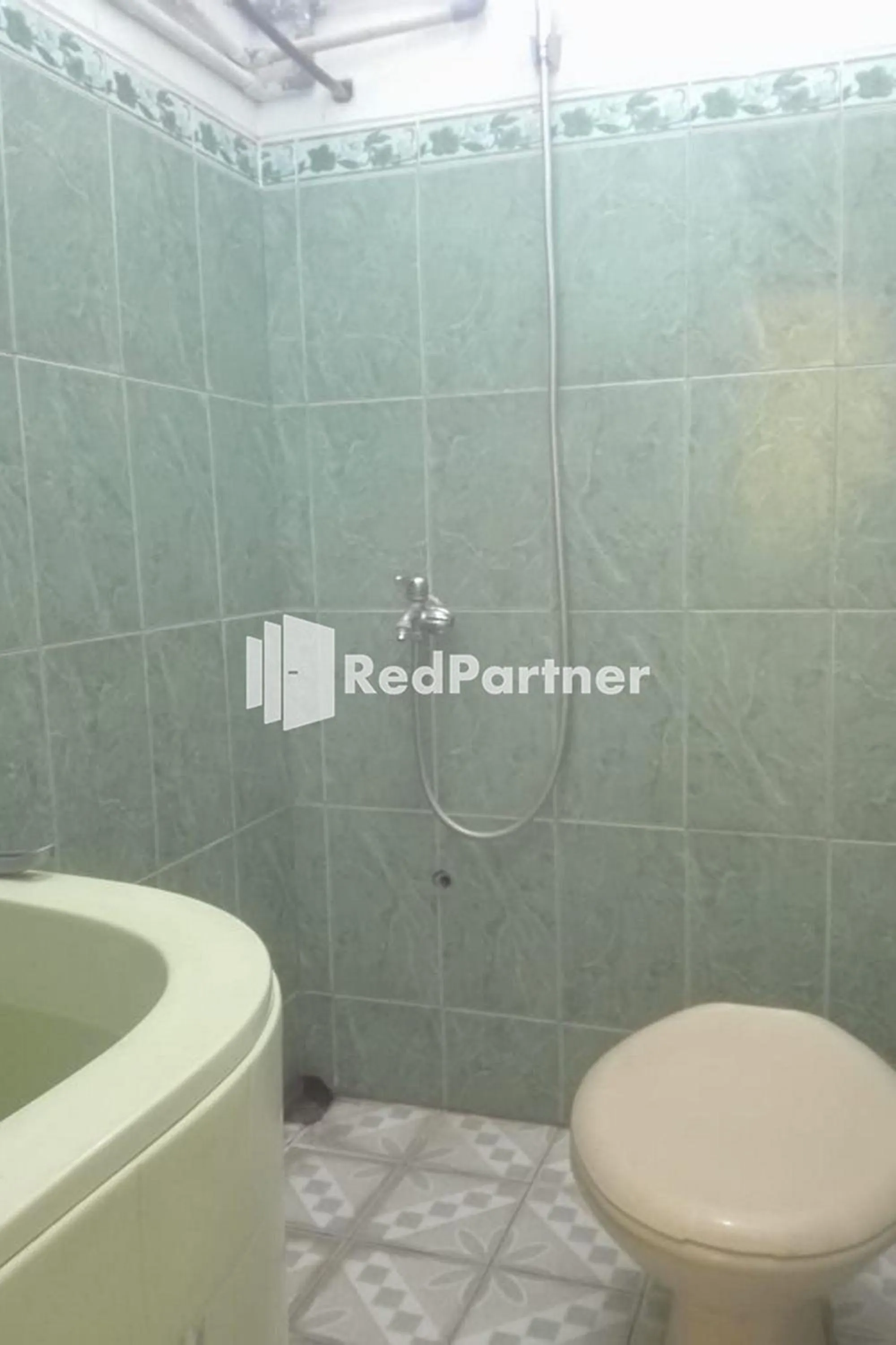 Bathroom in Bromo Indah Lestari Homestay Mitra RedDoorz