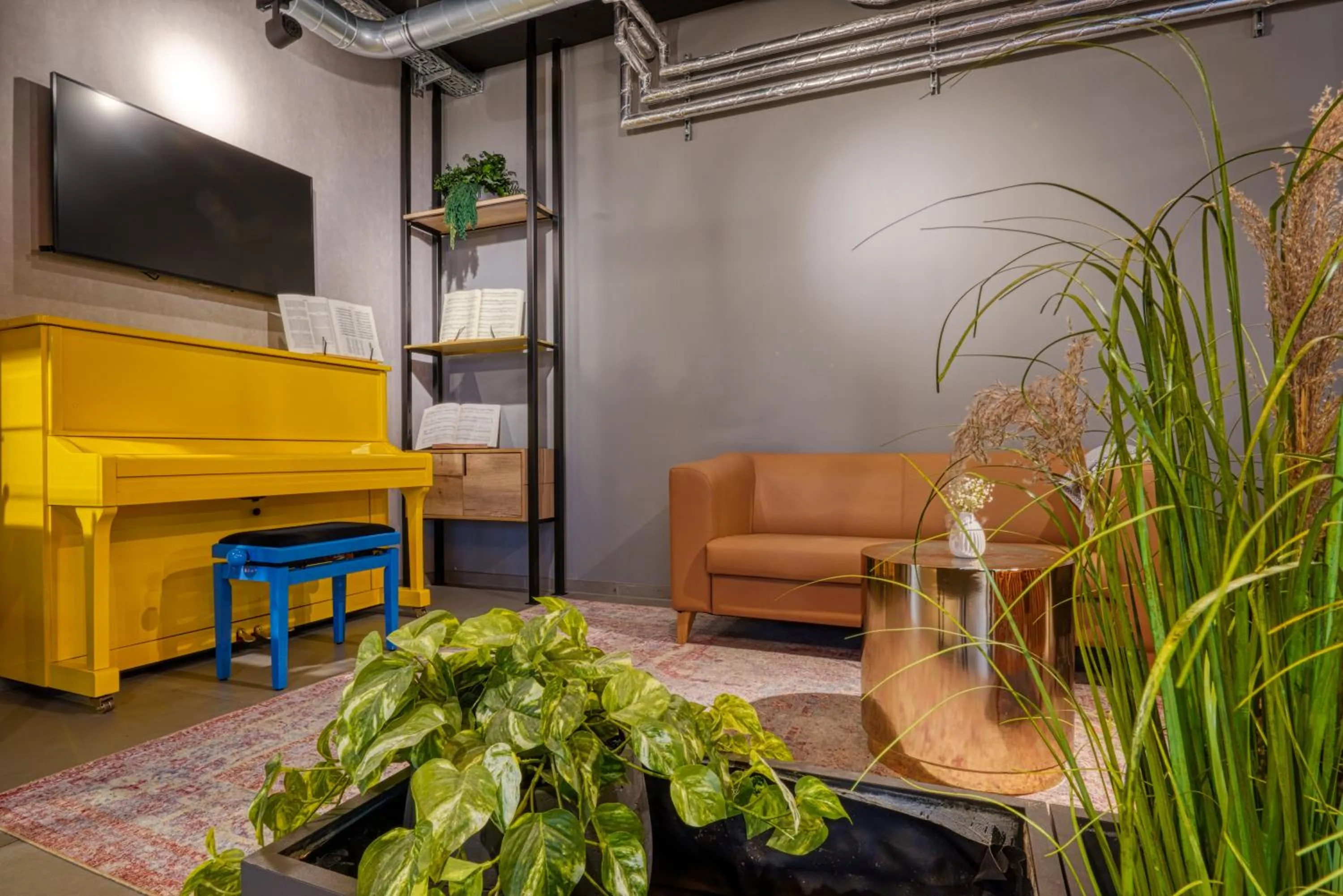 Lobby or reception in Vienna House Easy by Wyndham Hamburg Bergedorf