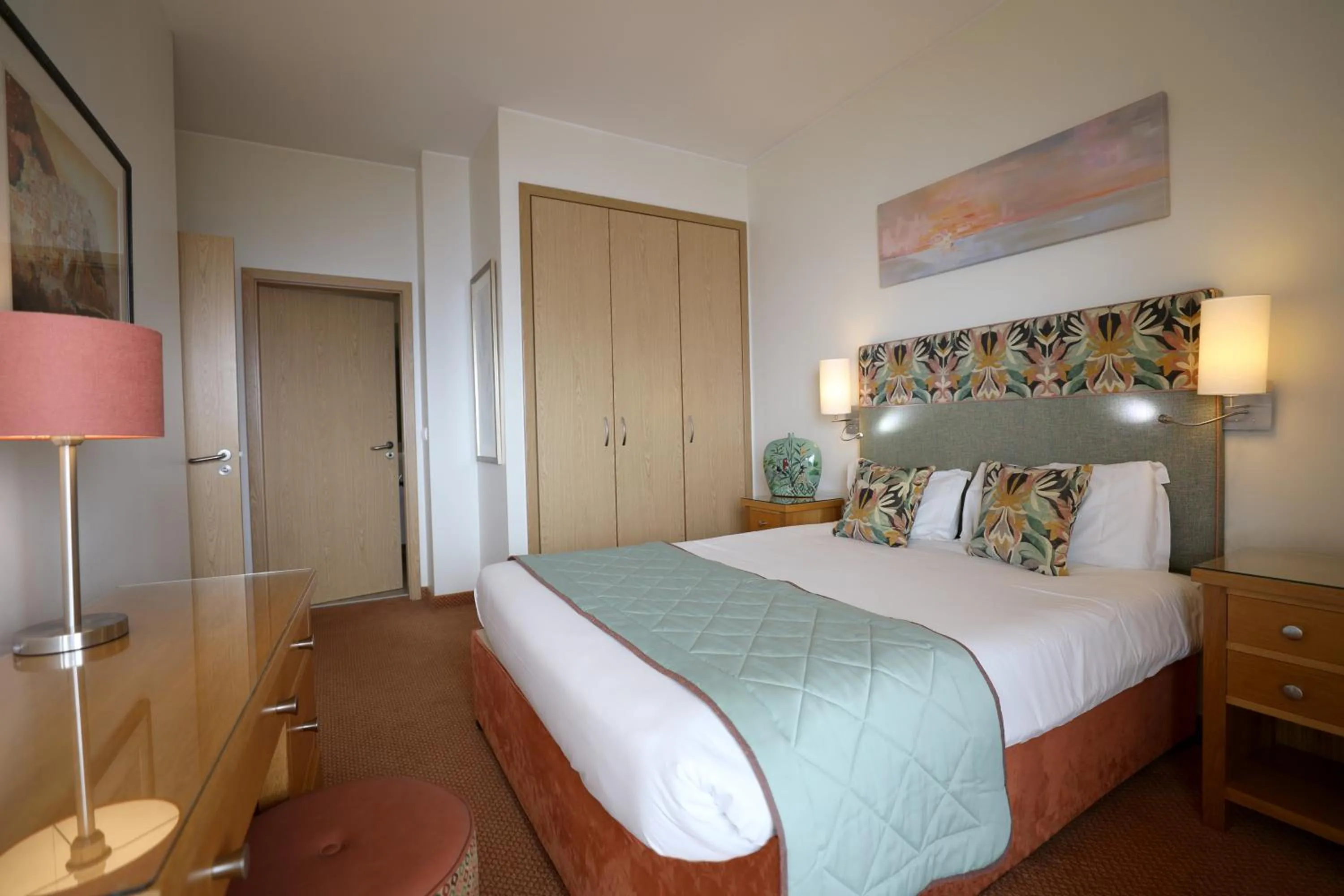 Bedroom, Bed in Village Cabo Girao