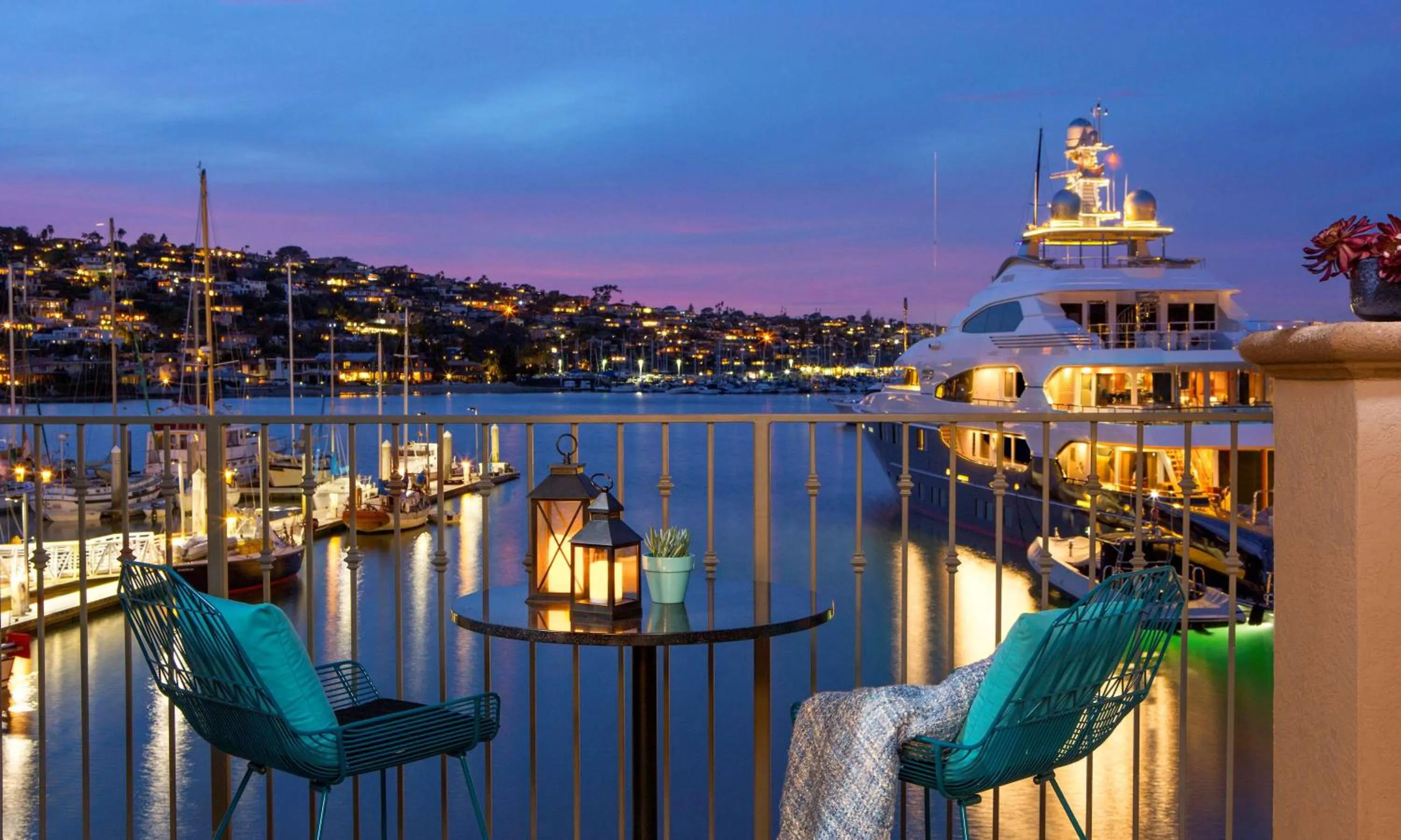 Balcony/Terrace in Kona Kai Resort & Spa, a Noble House Resort