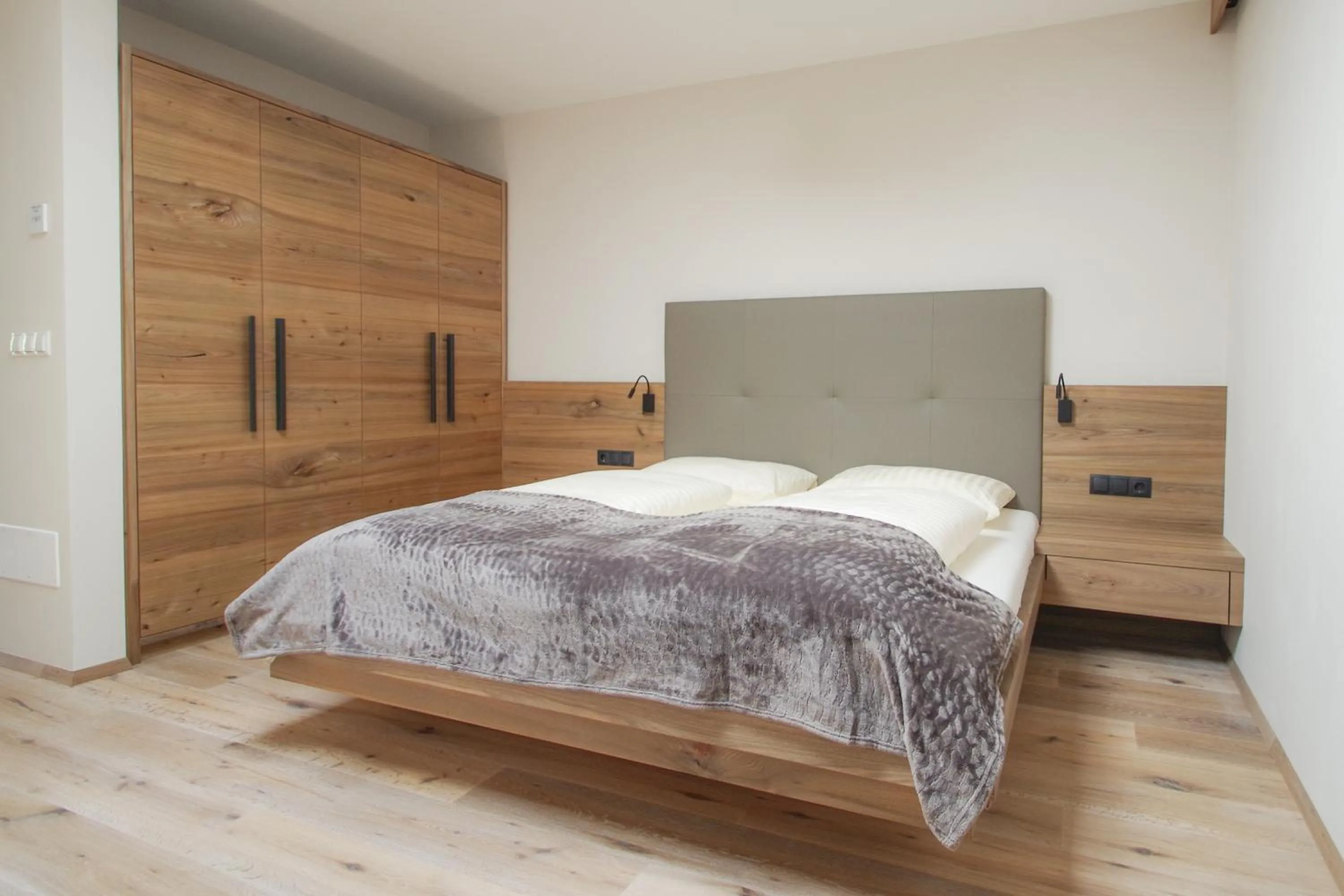 Bedroom, Bed in Apartment Hotel Christine