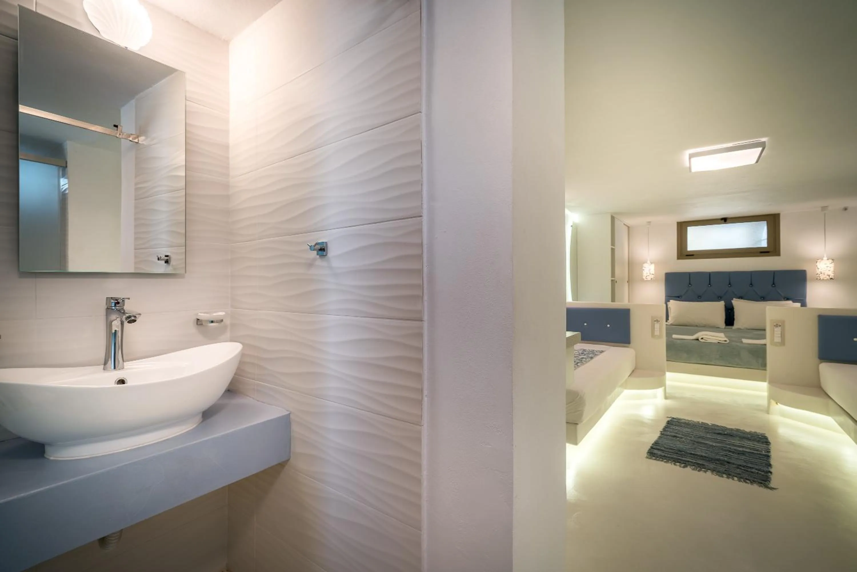 Bathroom in Fiore Beach Studios