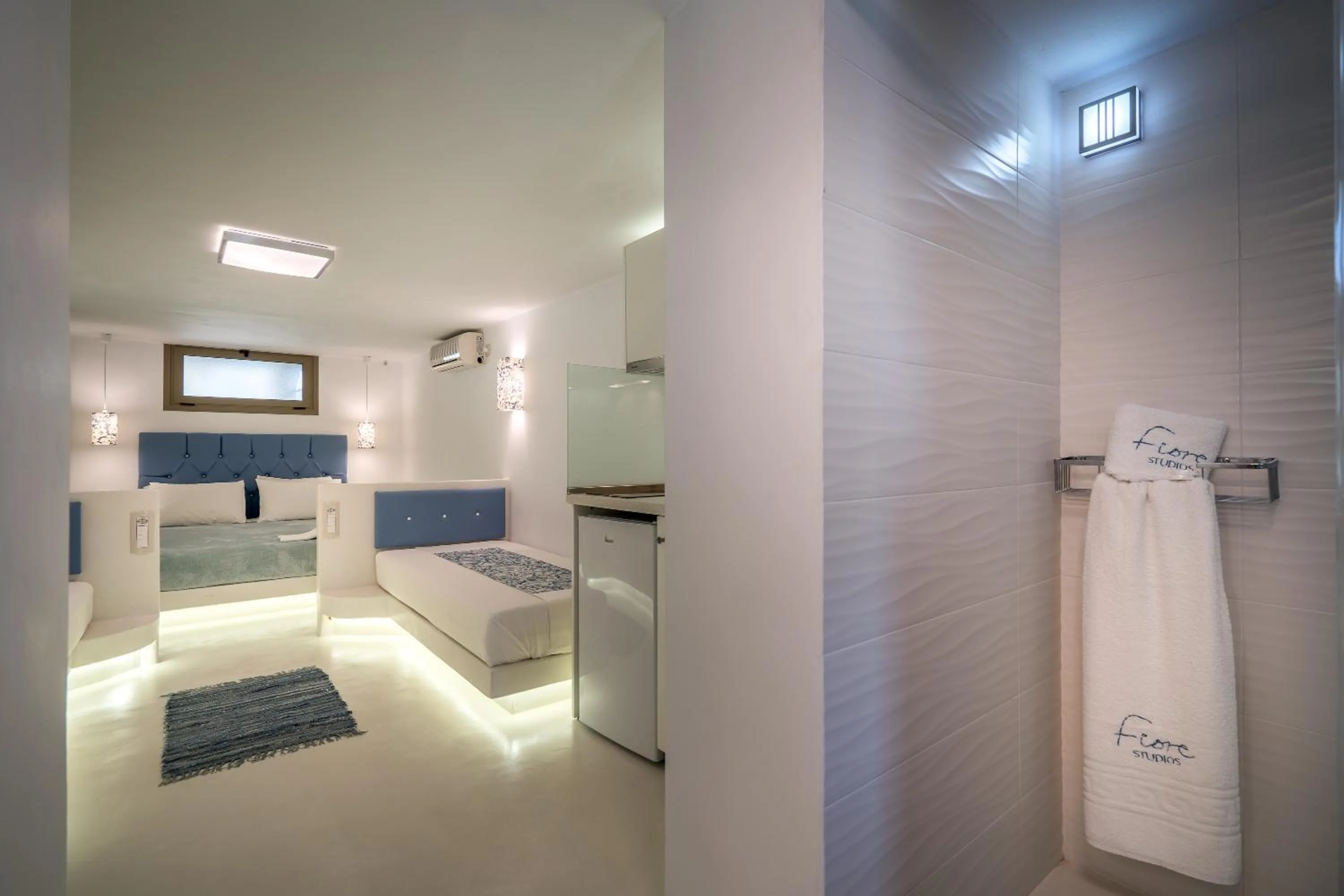 Photo of the whole room in Fiore Beach Studios