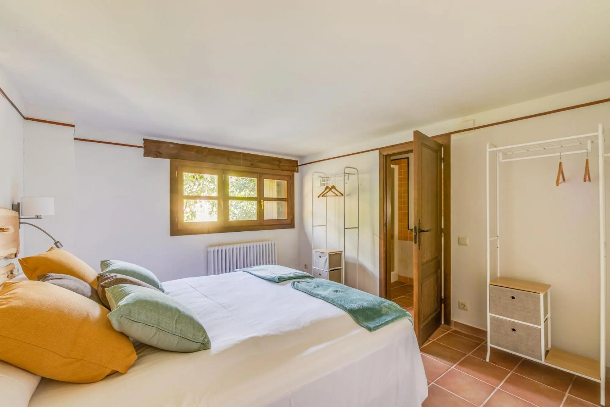 Bed in Masia Ventanell Luxury villa near Barcelona