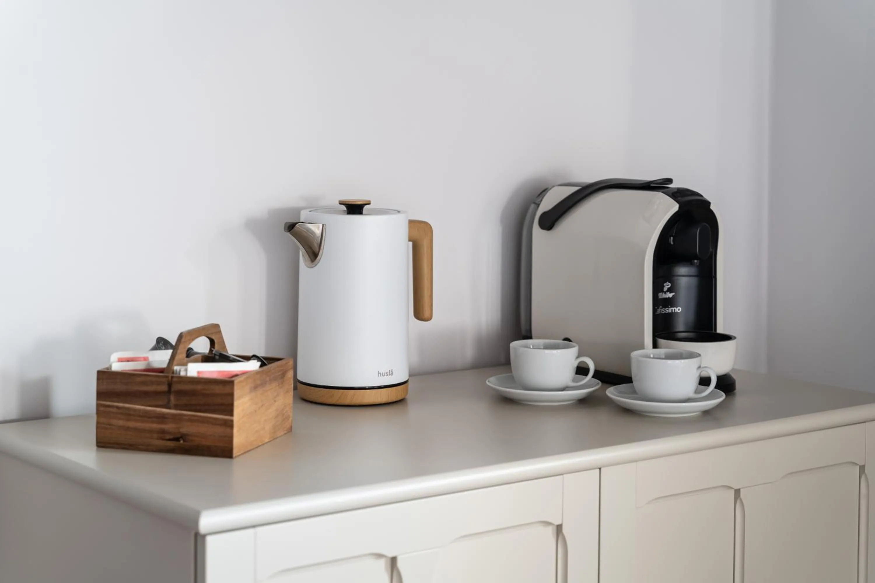 Coffee/tea facilities in Apartamenty Przystanek Przy Klifie