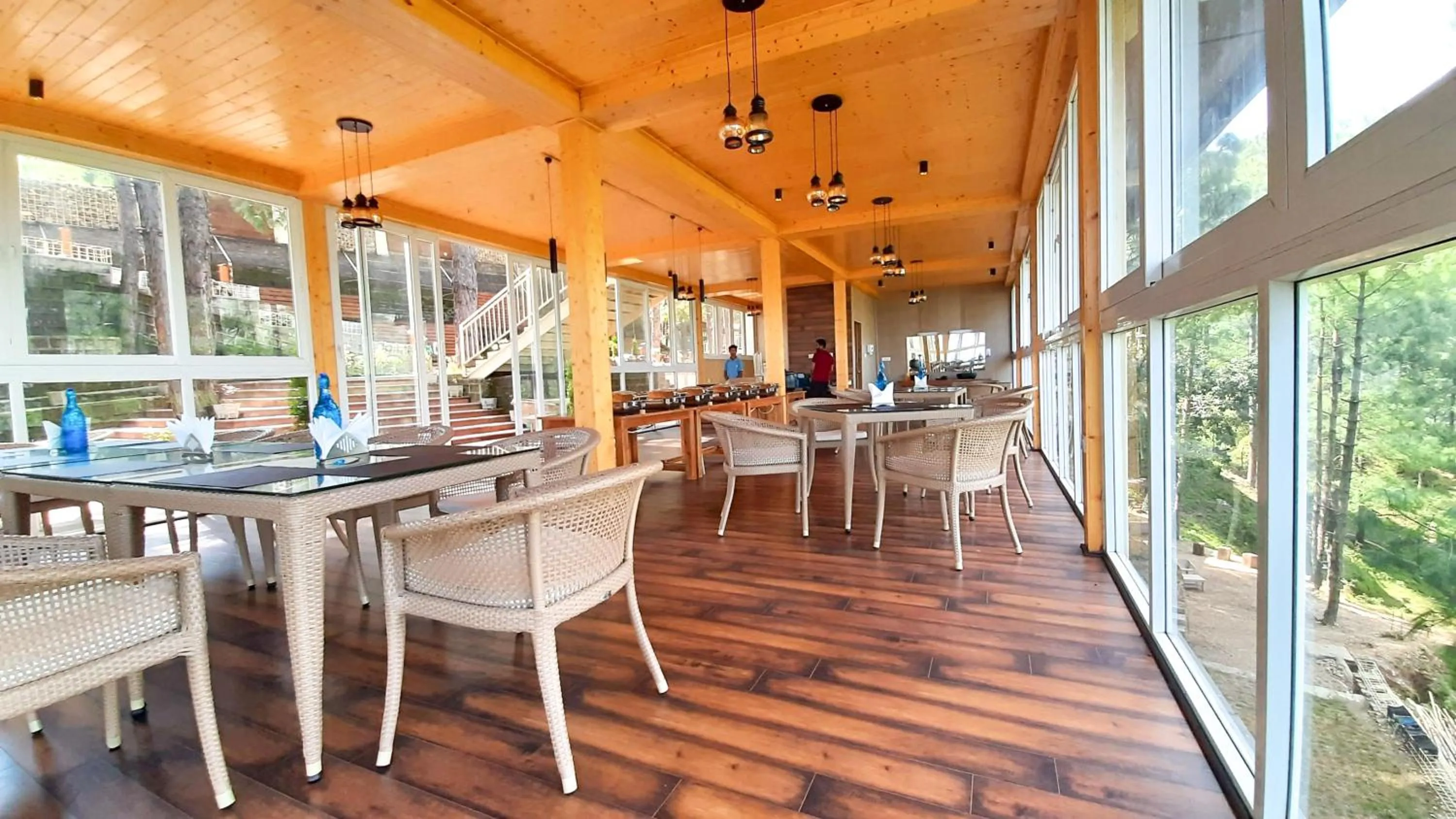 Restaurant/places to eat in The Woods Retreat