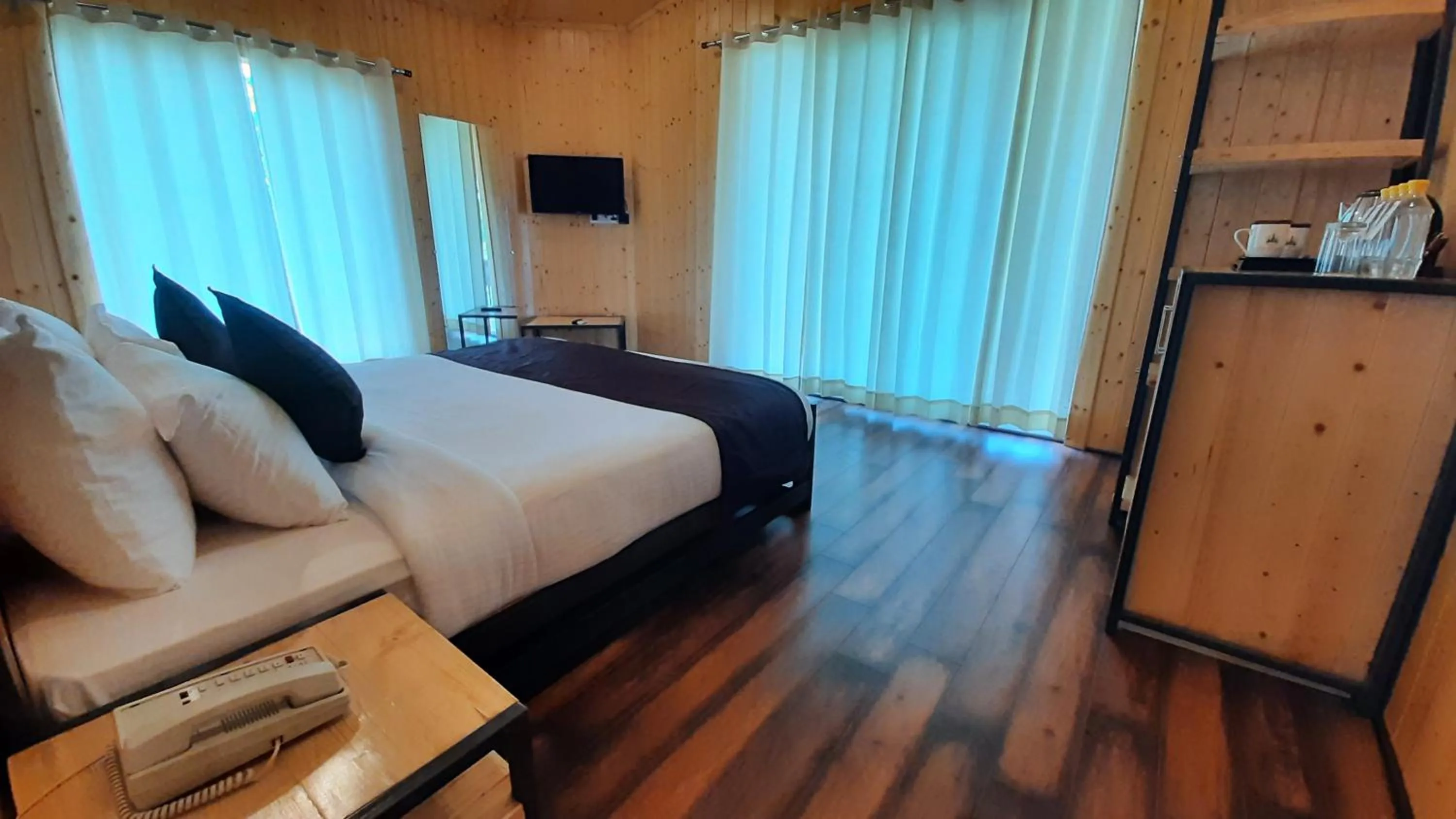 Bed in The Woods Retreat