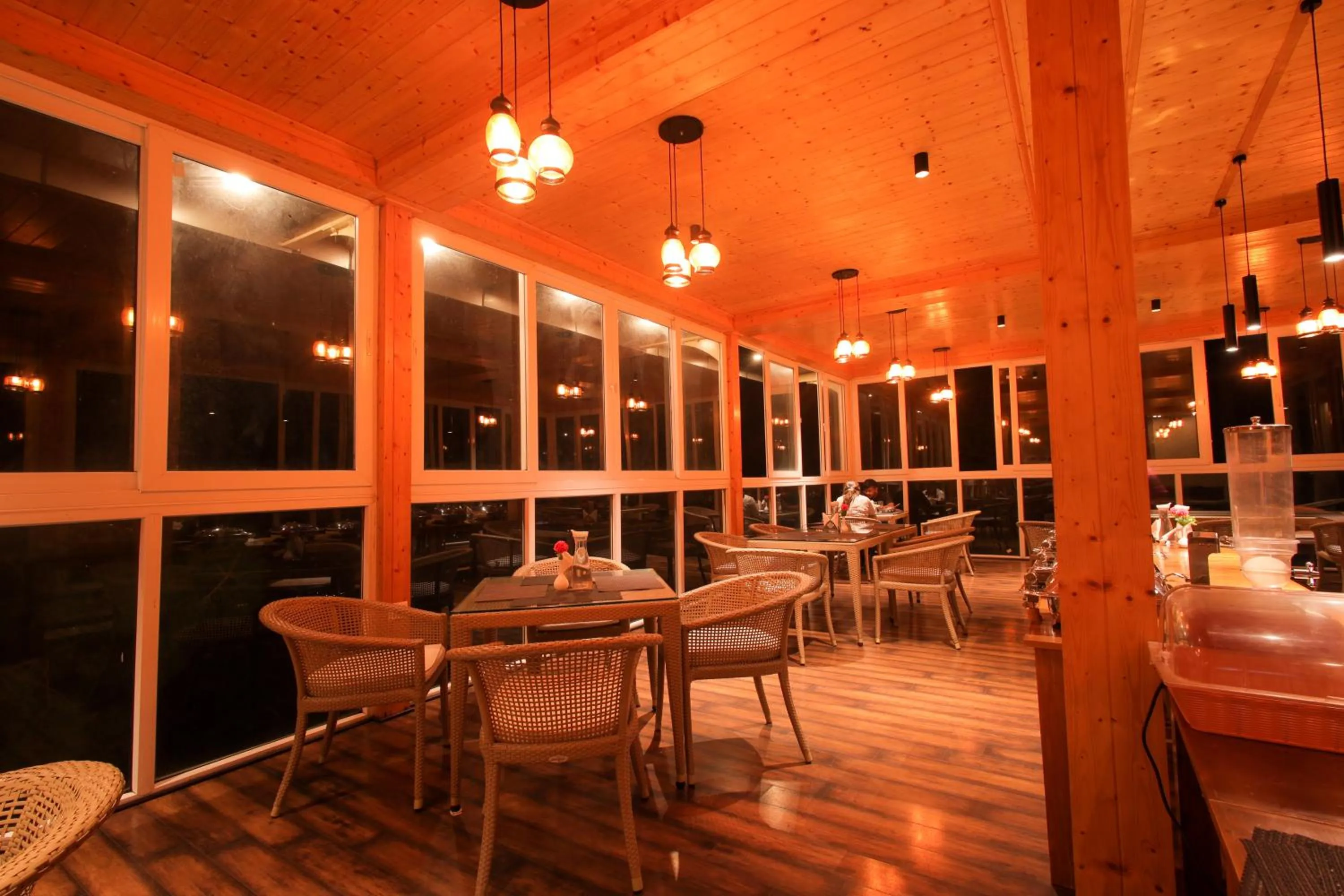 Restaurant/places to eat in The Woods Retreat