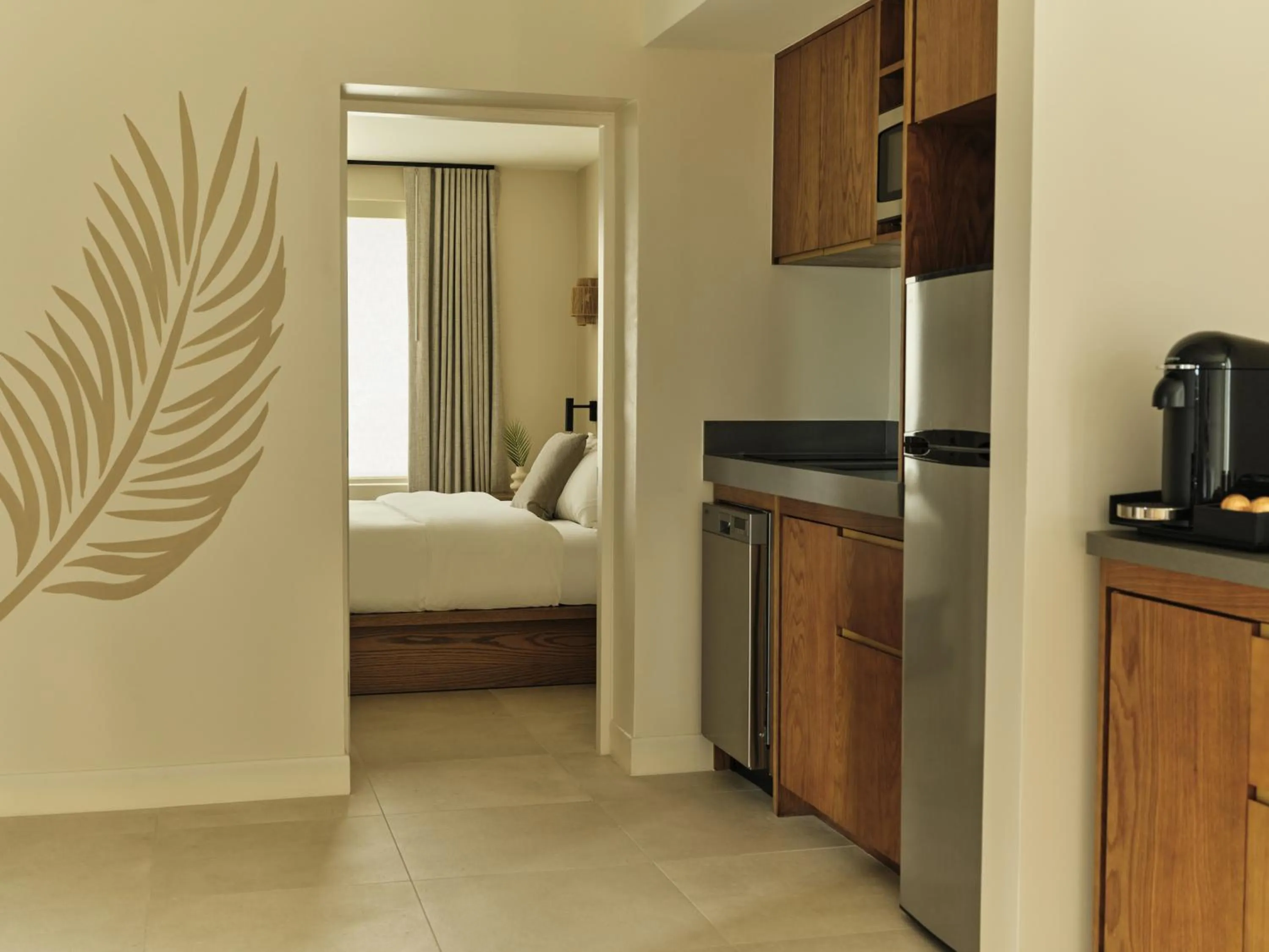 Kitchen or kitchenette, Bed in Ambros Daytona