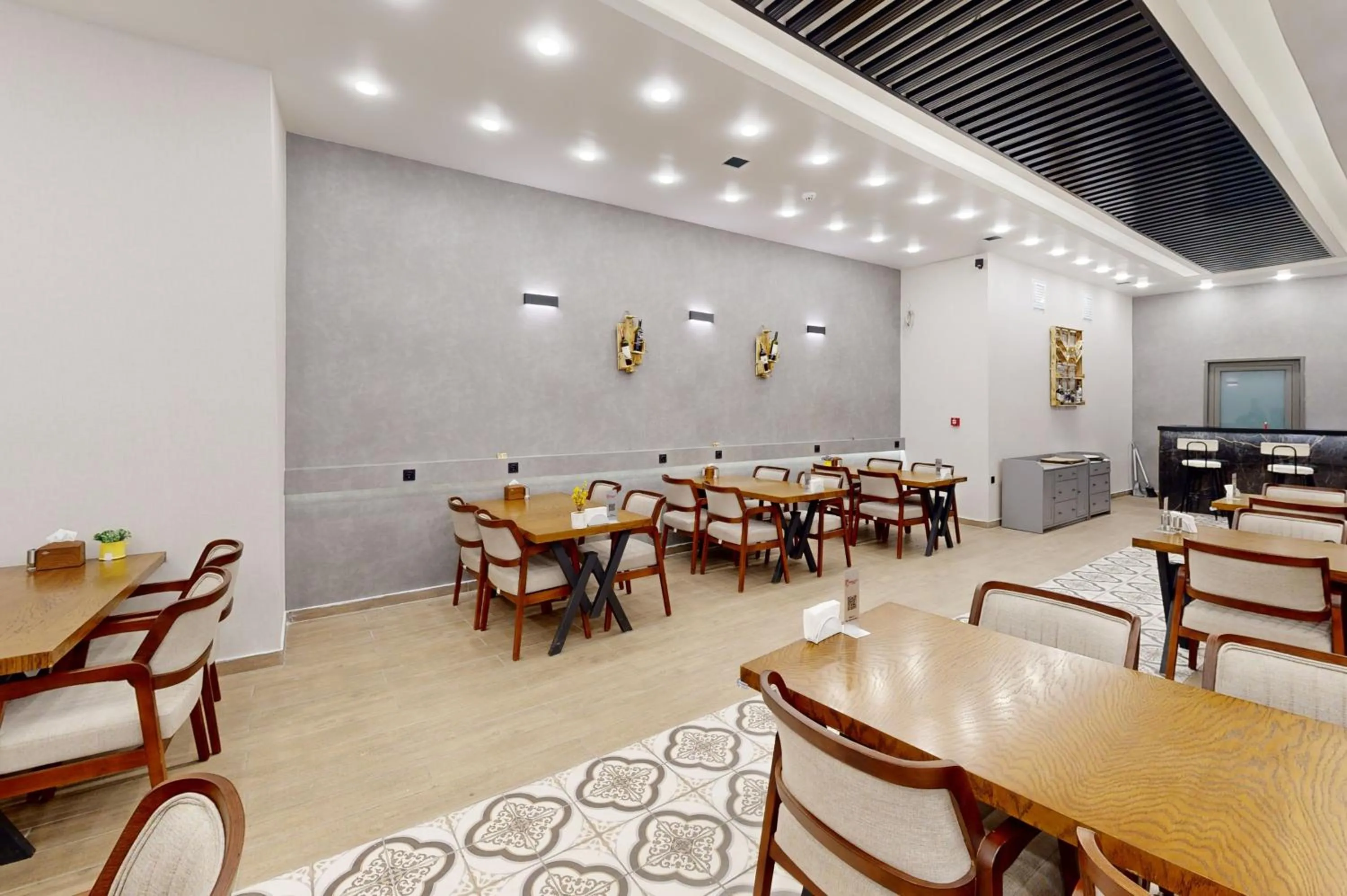 Restaurant/places to eat in King City Hotel Istanbul Ataturk Airport