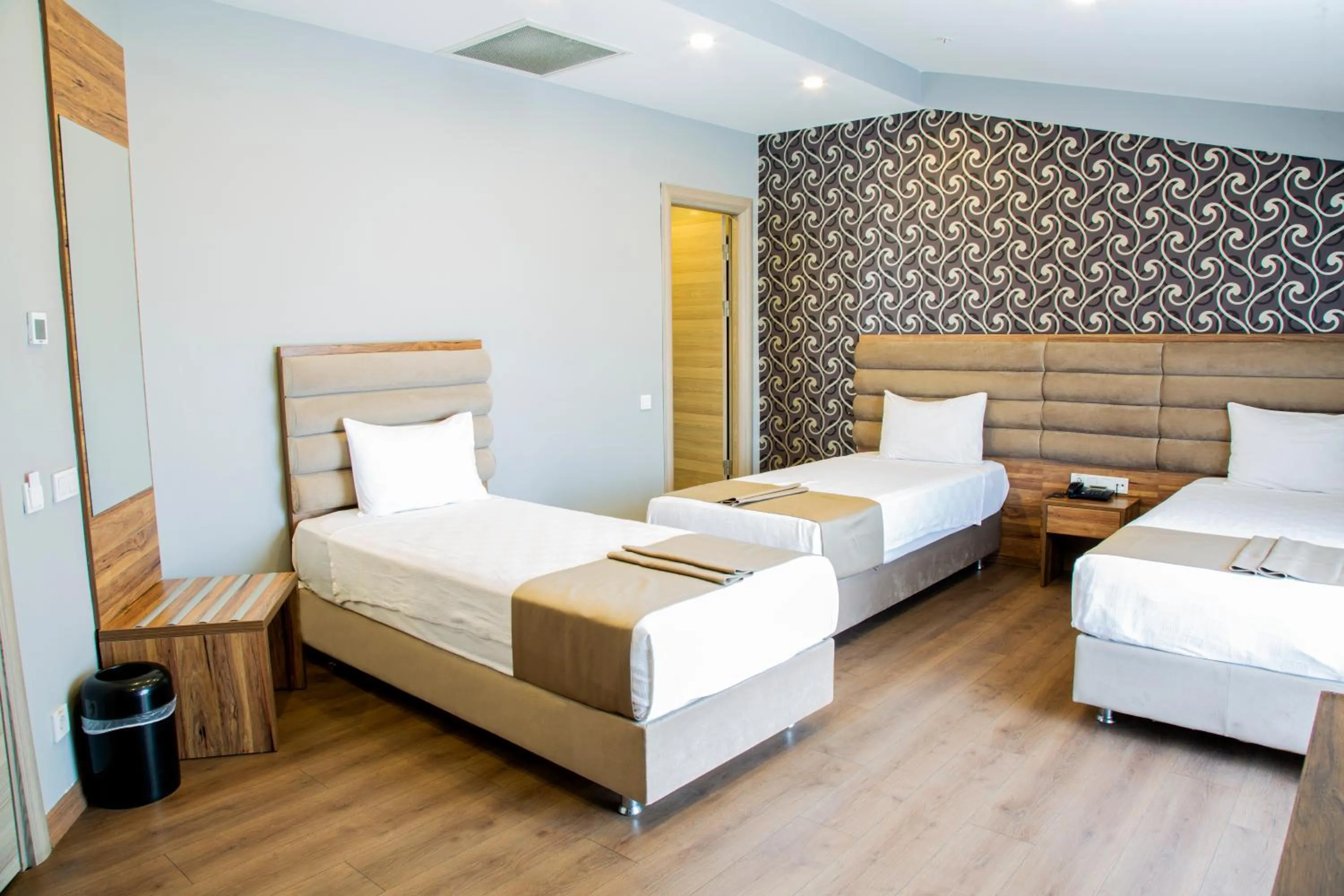 Standard Triple Room in King City Hotel Istanbul Ataturk Airport
