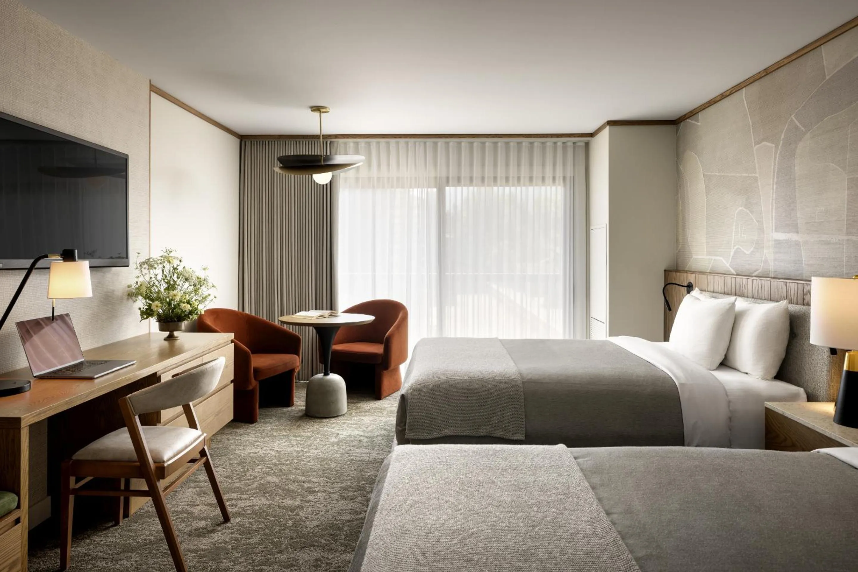 Bed in Banff Park Lodge