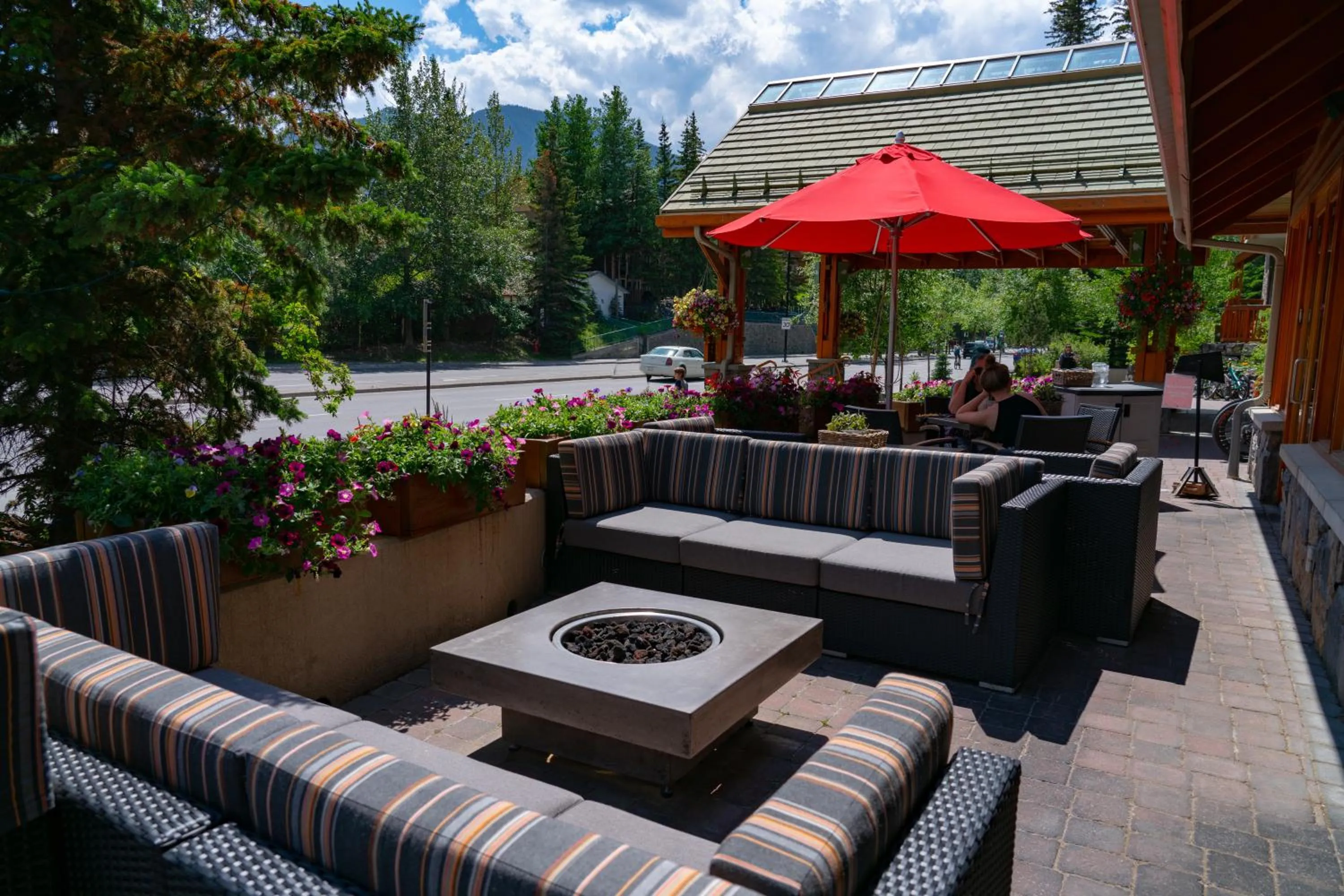 Patio in Fox Hotel and Suites
