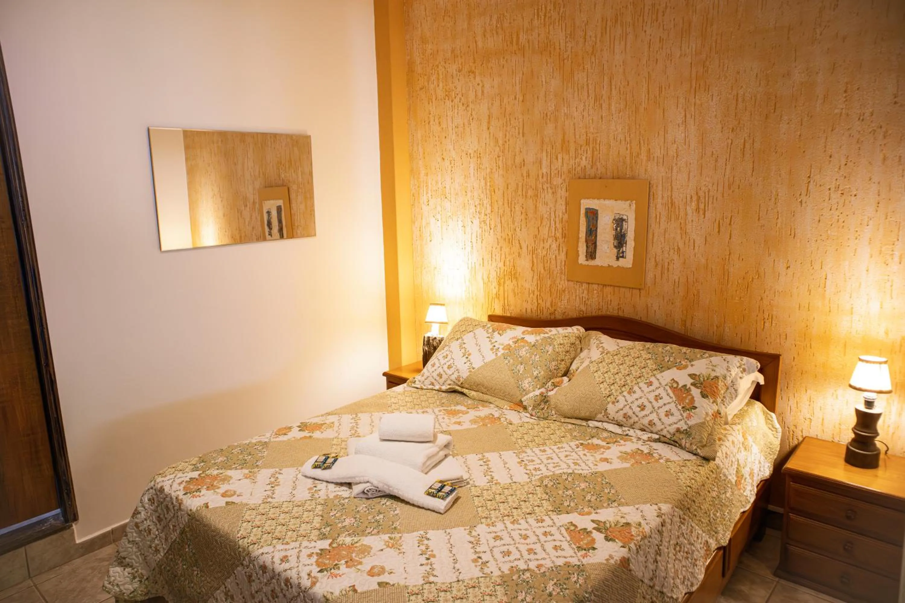 Double Room with Balcony - single occupancy in Espaço Flor Das Águas