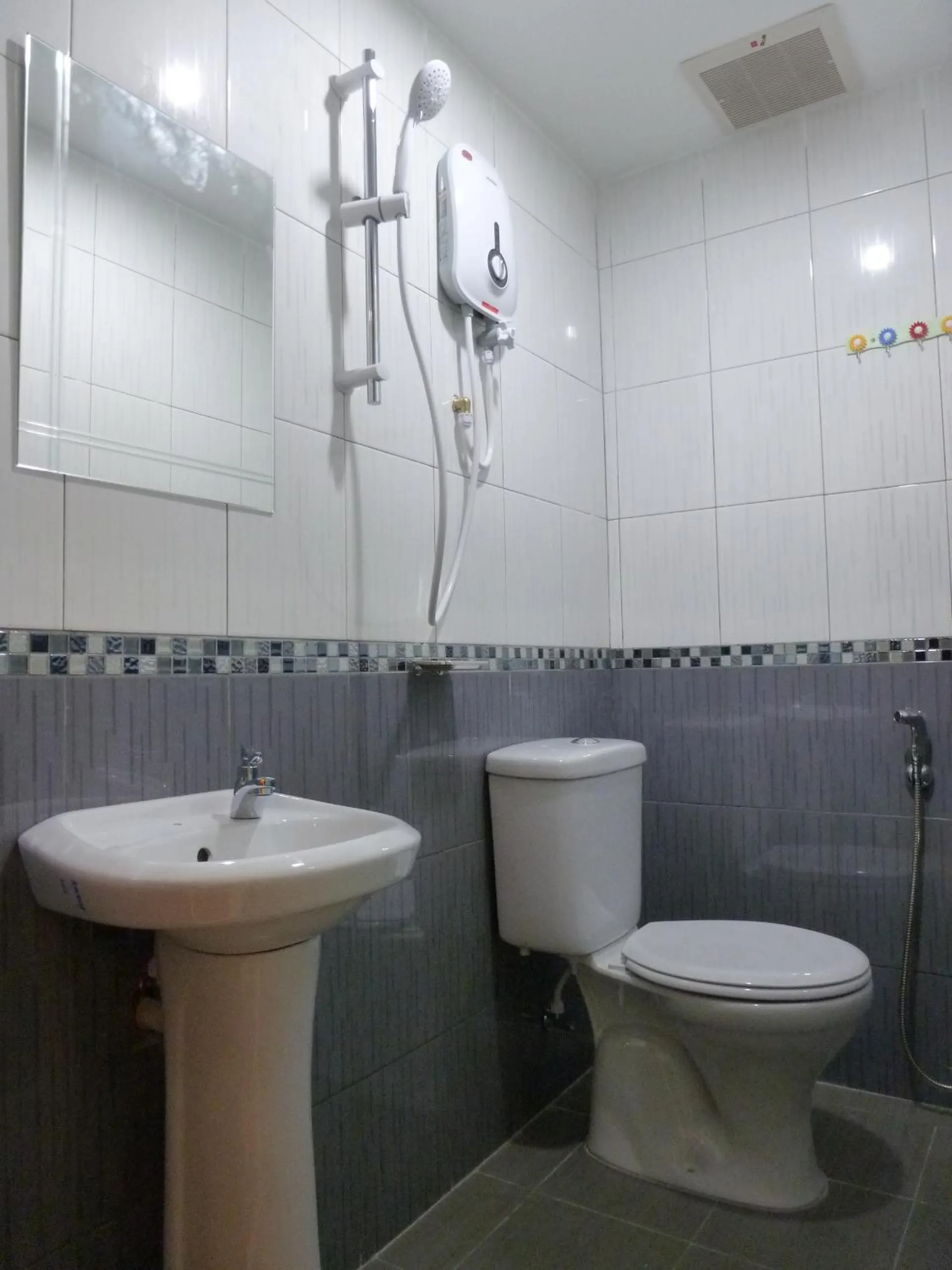 Standard Queen Room in RELAX HOTEL