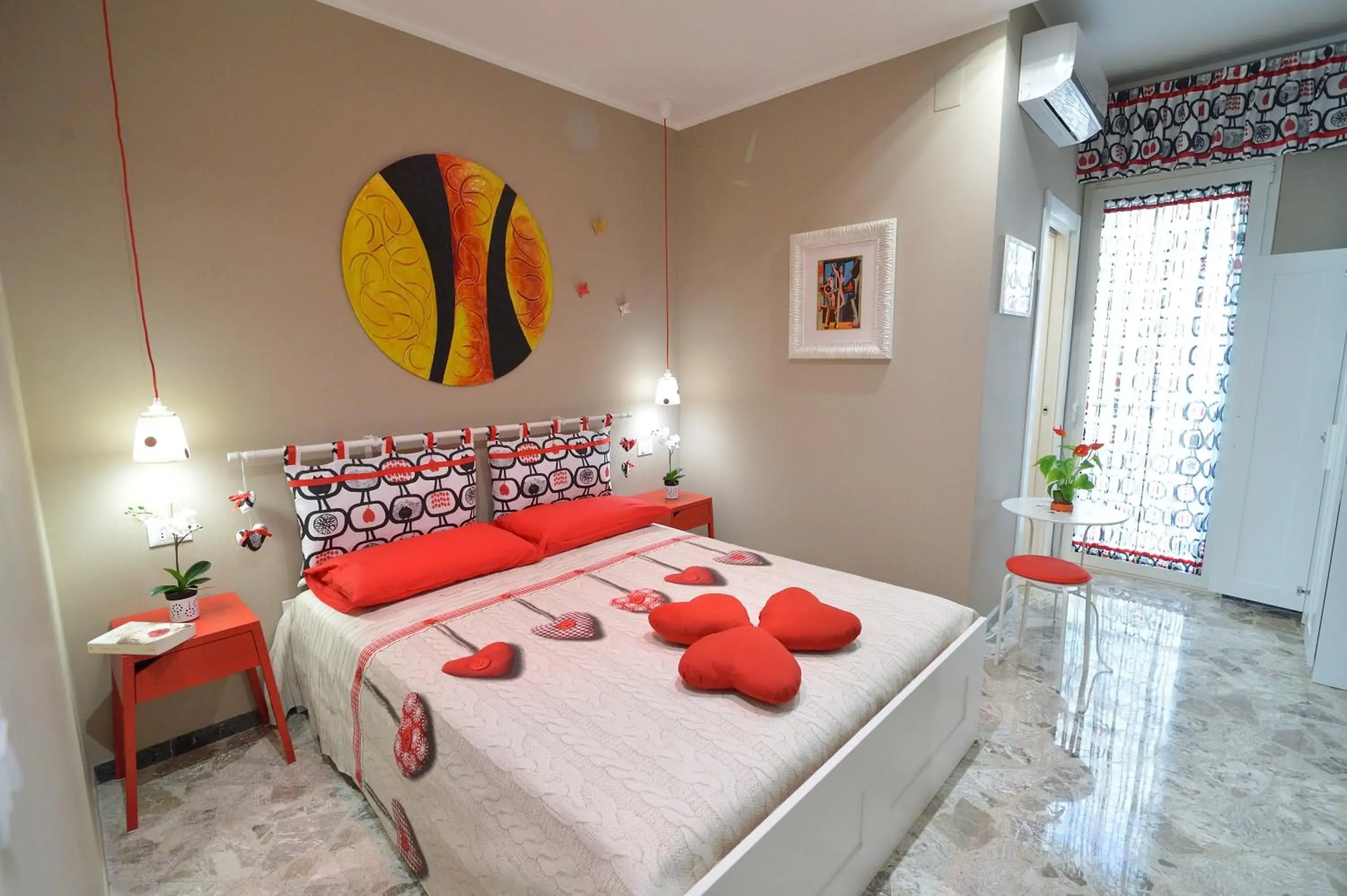 Superior Double Room in Dimora Pascali - "Home & Breakfast" Superior Double Room in Dimora Pascali - "Home & Breakfast"