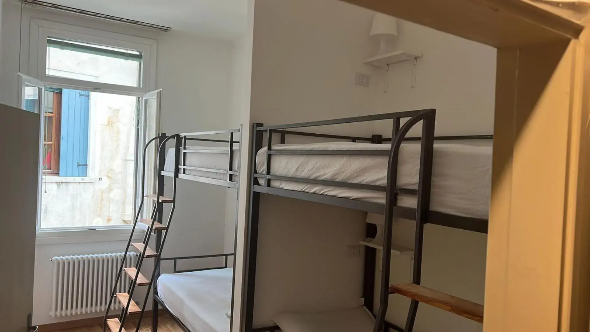 Single Bed in Mixed Dormitory Room in FORESTERIA SOCIALE VENICE SAN MARCO by NEW GENERATION HOSTEL Single Bed in Mixed Dormitory Room in FORESTERIA SOCIALE VENICE SAN MARCO by NEW GENERATION HOSTEL