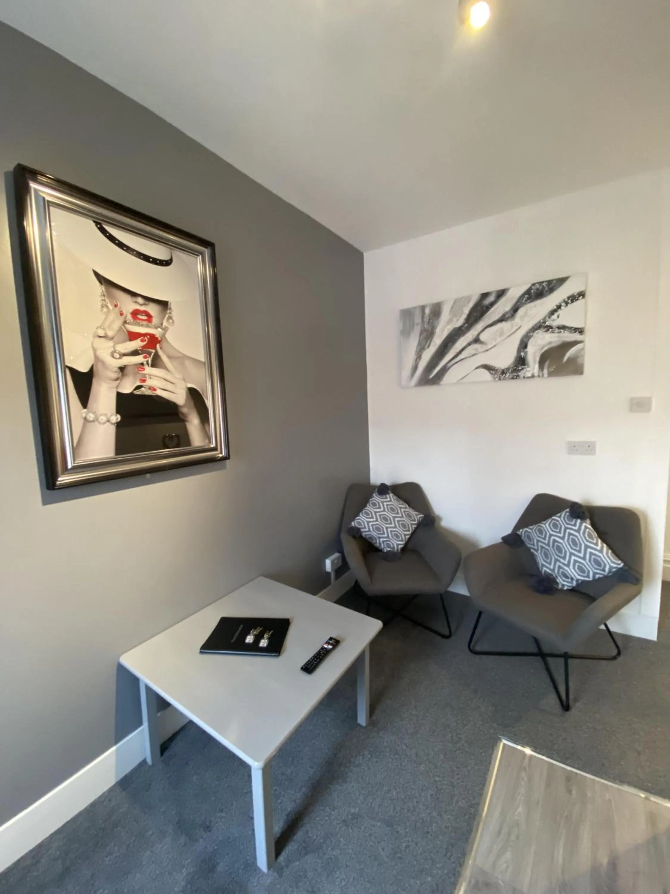 Living room in Blackpool Abode - 124 Elite Apartments