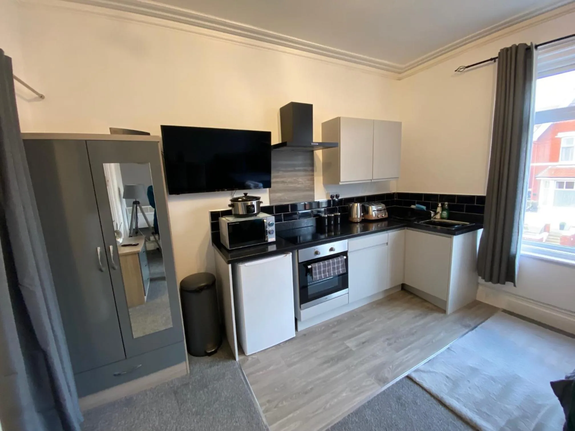Kitchen or kitchenette in Blackpool Abode - 124 Elite Apartments