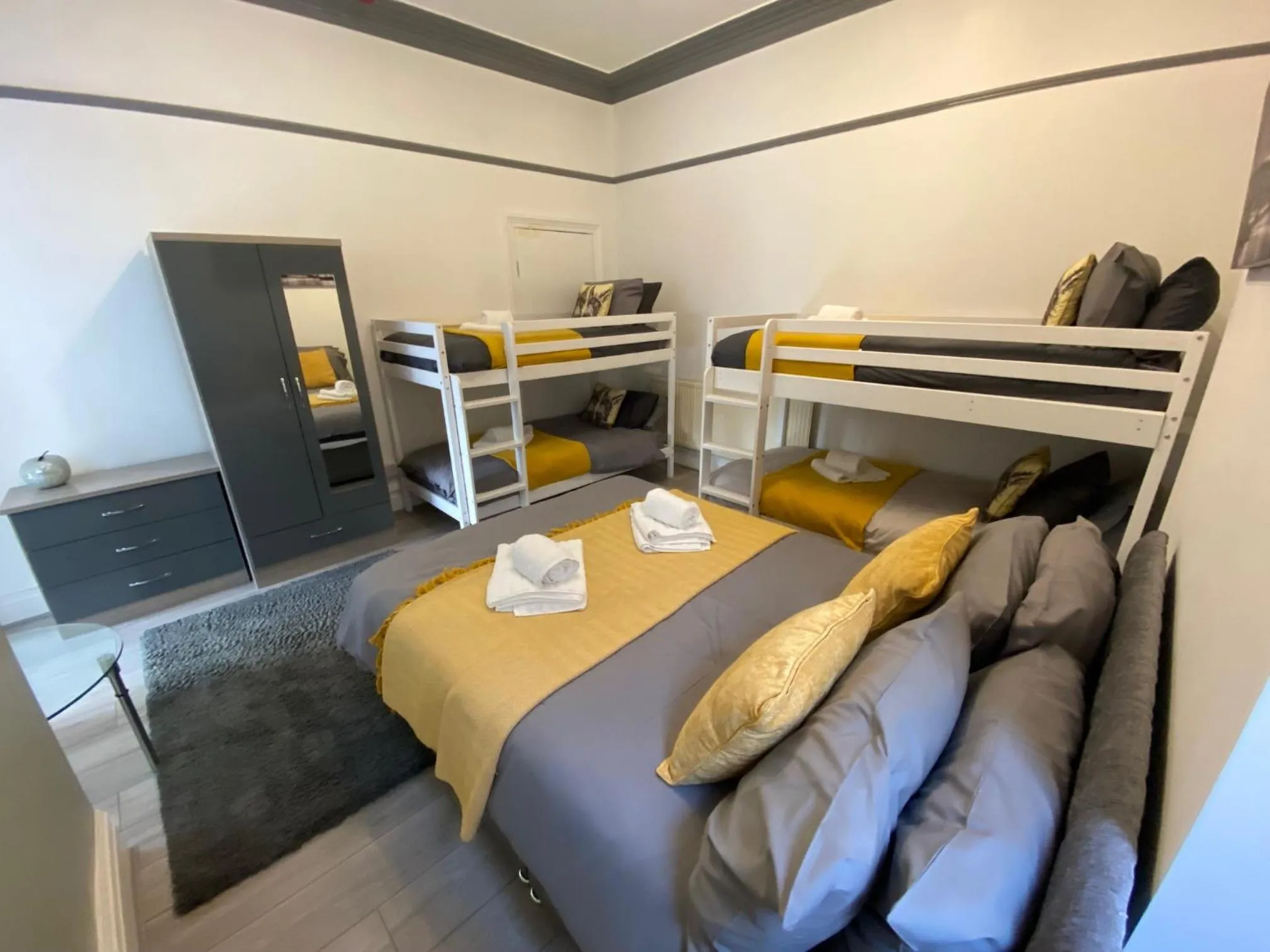 Bedroom, Bed in Blackpool Abode - 124 Elite Apartments