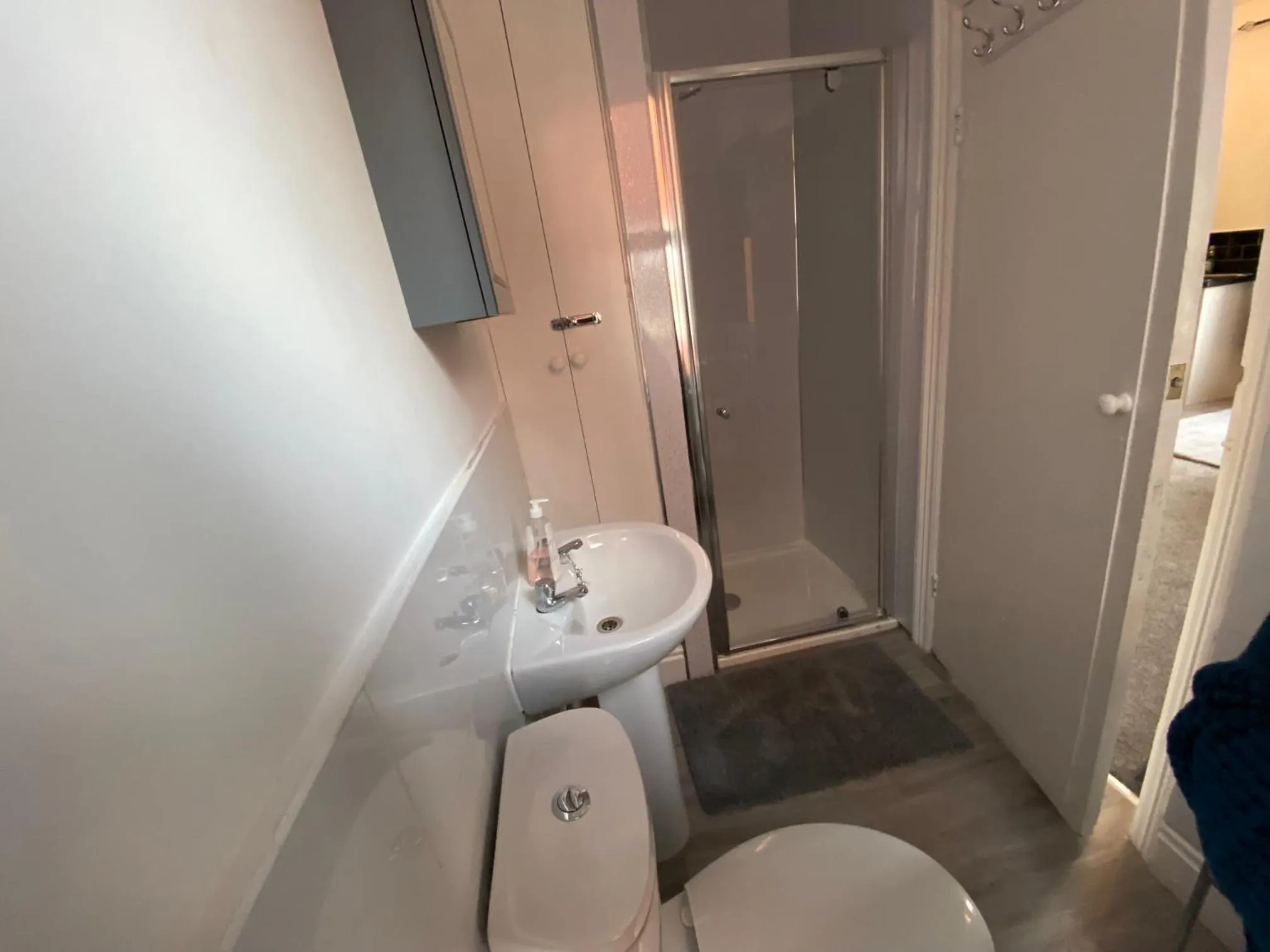 Bathroom in Blackpool Abode - 124 Elite Apartments