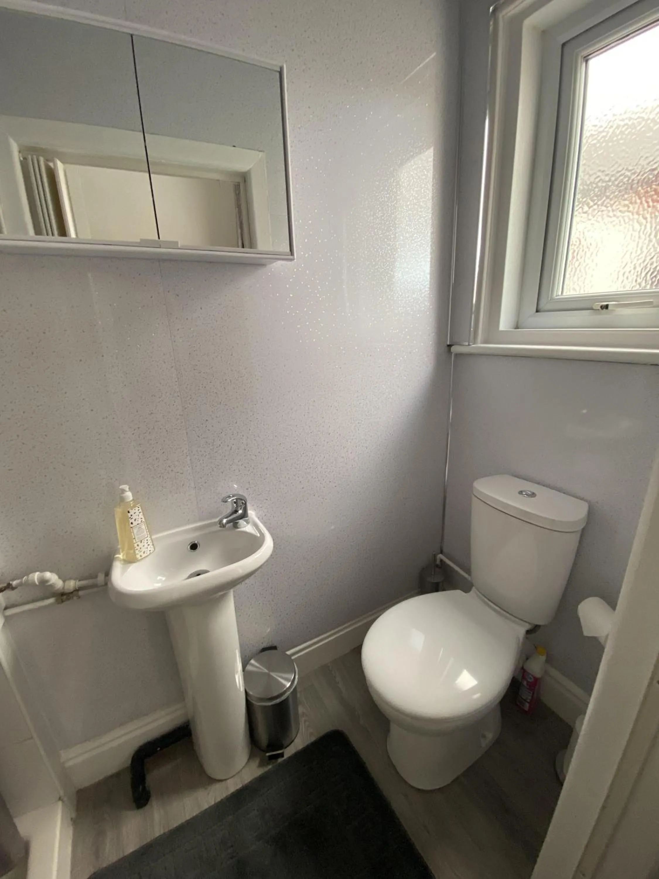 Bathroom in Blackpool Abode - 124 Elite Apartments
