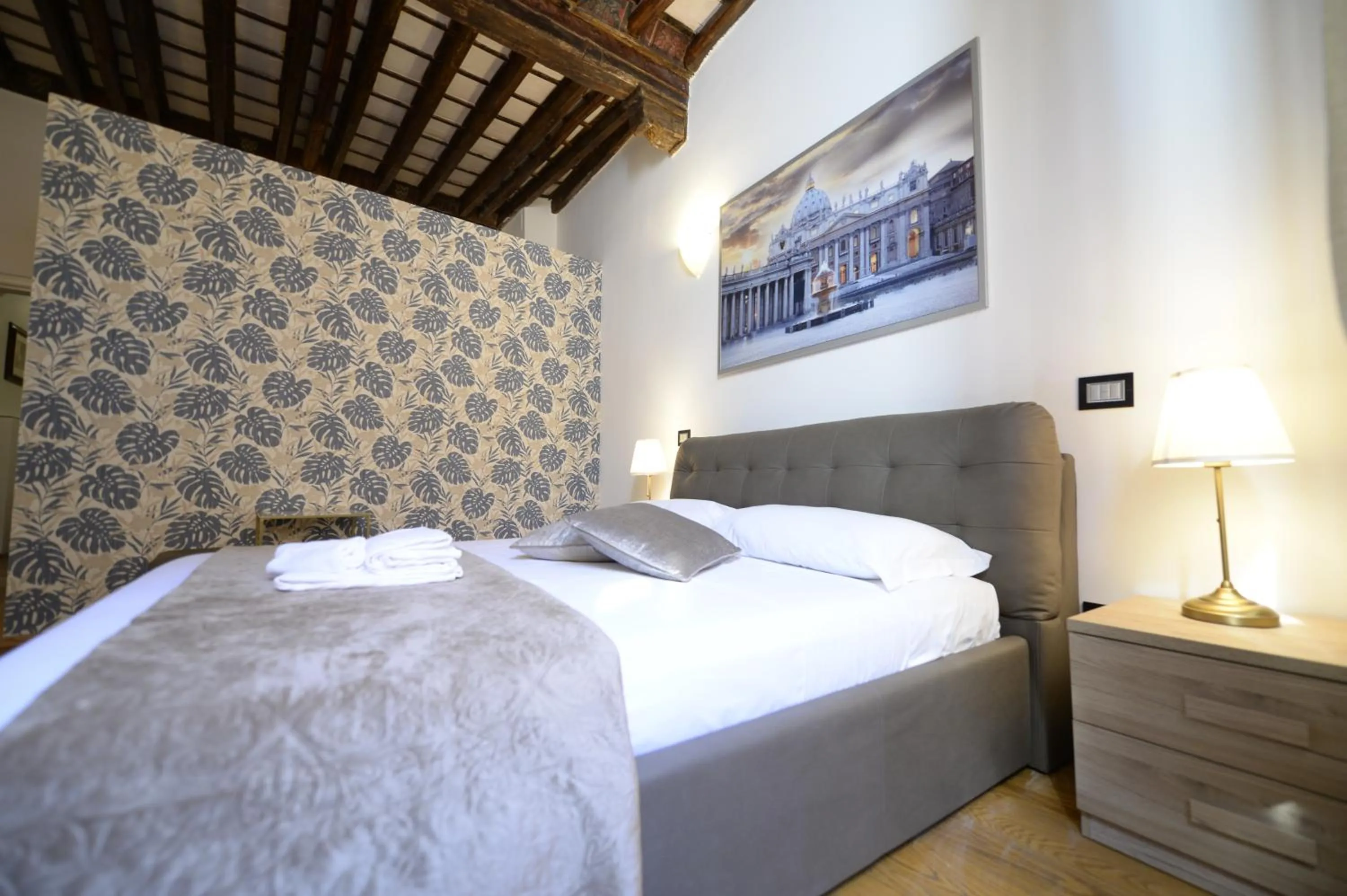 Bedroom, Bed in Campo De Fiori Relais