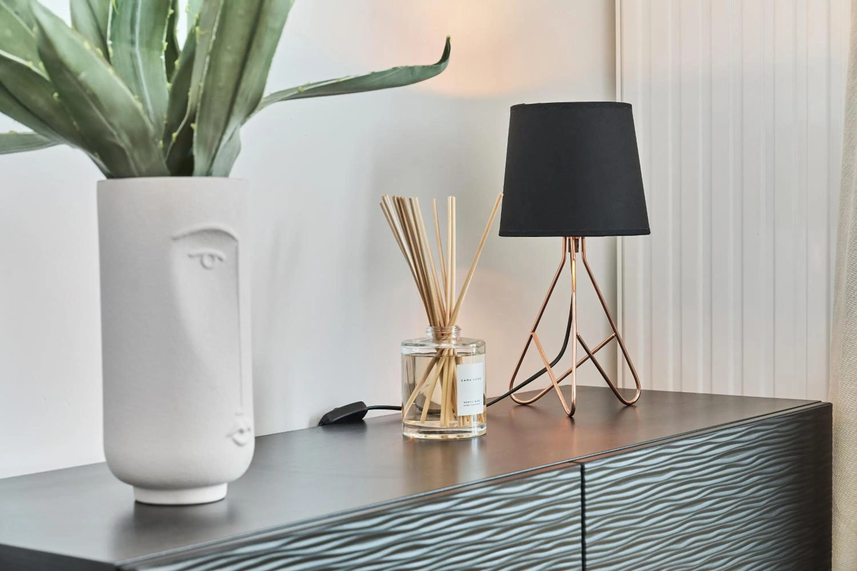 Decorative detail in Nowa Tęczowa Apartments Promenada Staromiejska by Noclegi Renters