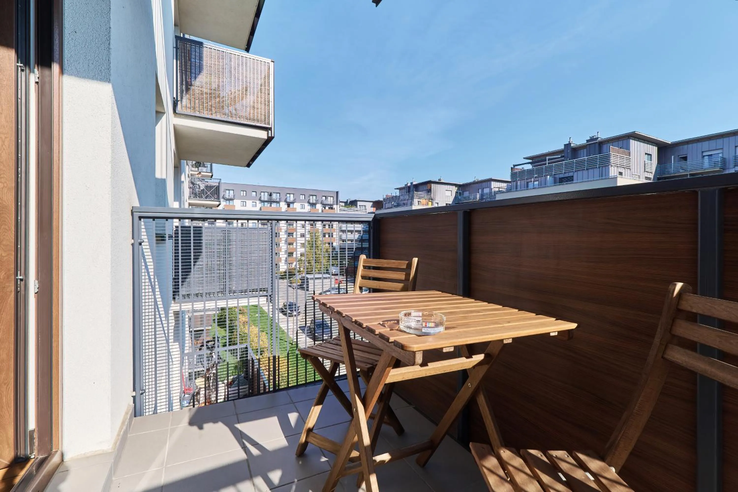 Balcony/Terrace in Nowa Tęczowa Apartments Promenada Staromiejska by Noclegi Renters
