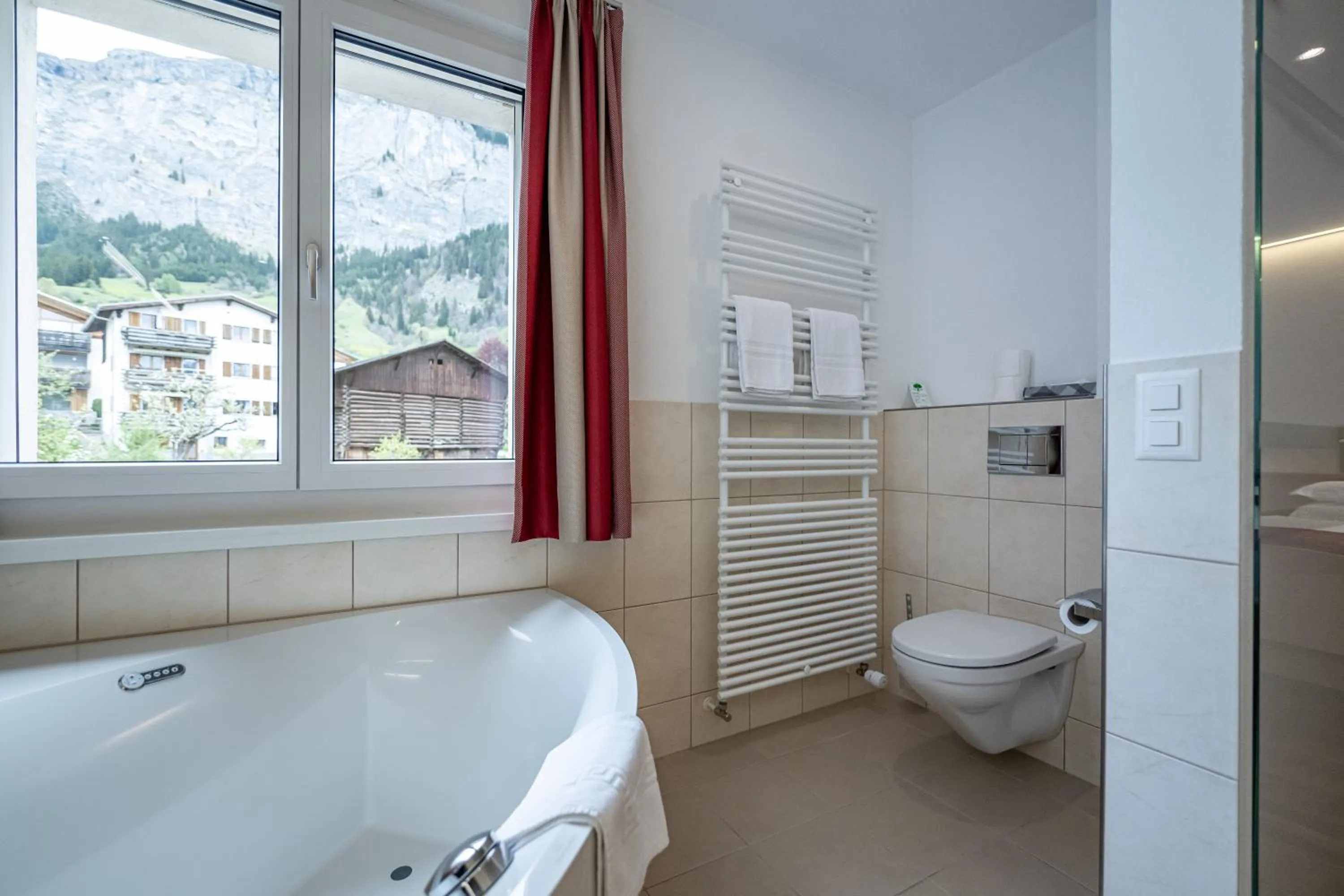 Hot Tub in Hotel Vorab - Familienbetrieb mit Herz