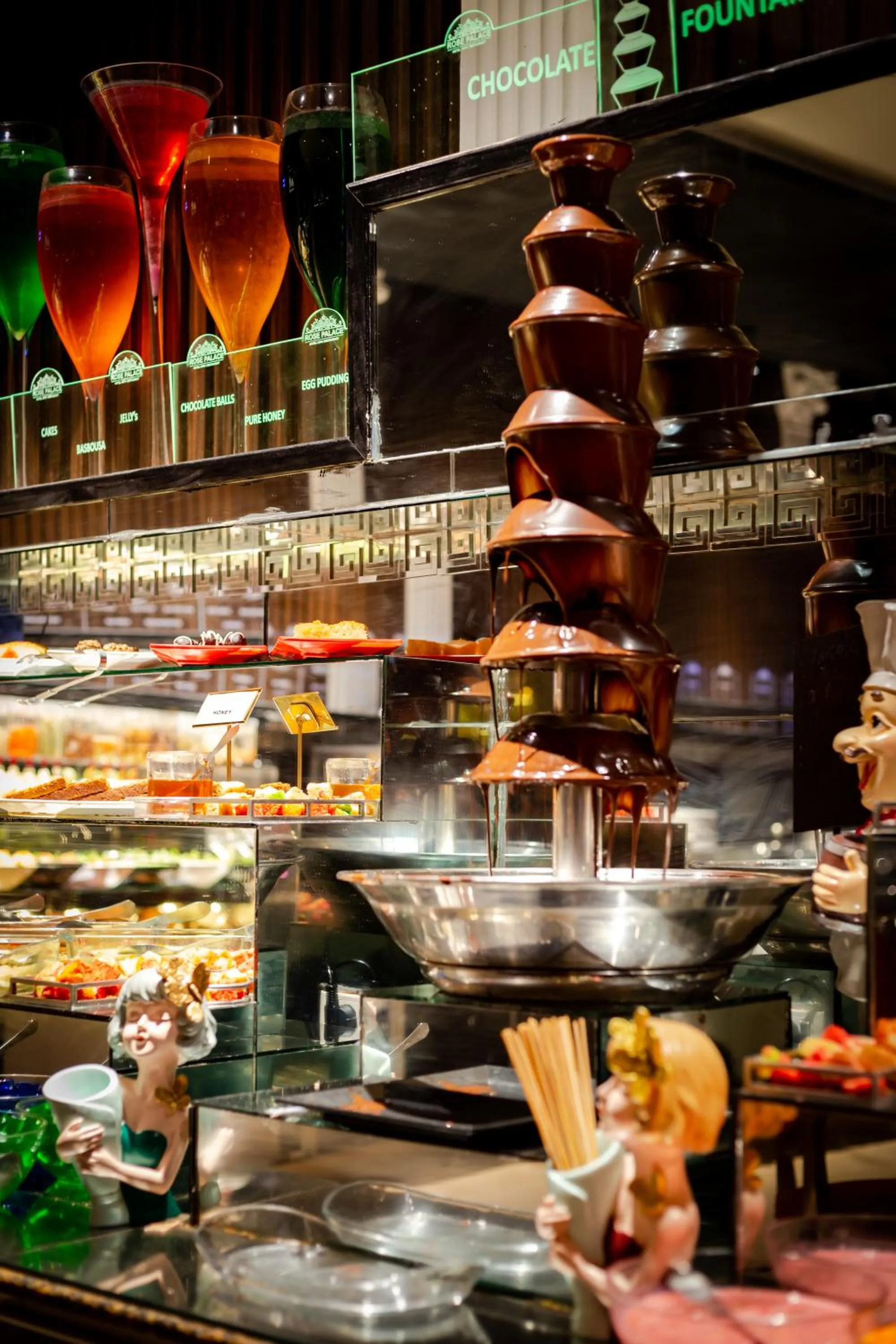 Breakfast in Rose Palace Hotel, Gulberg